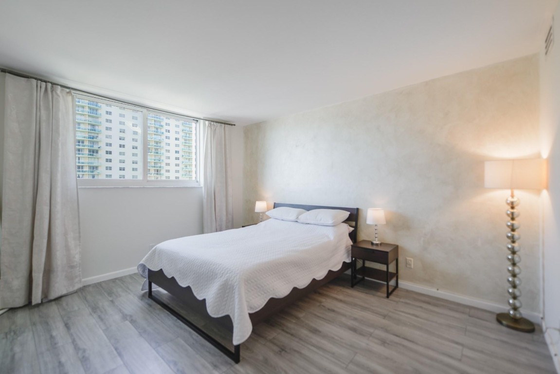 19380 Collins #501 Sunny Isles Beach, FL 33160