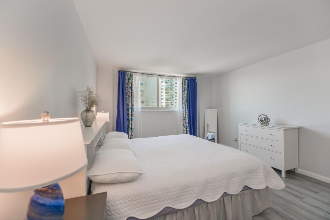 19380 Collins #501 Sunny Isles Beach, FL 33160