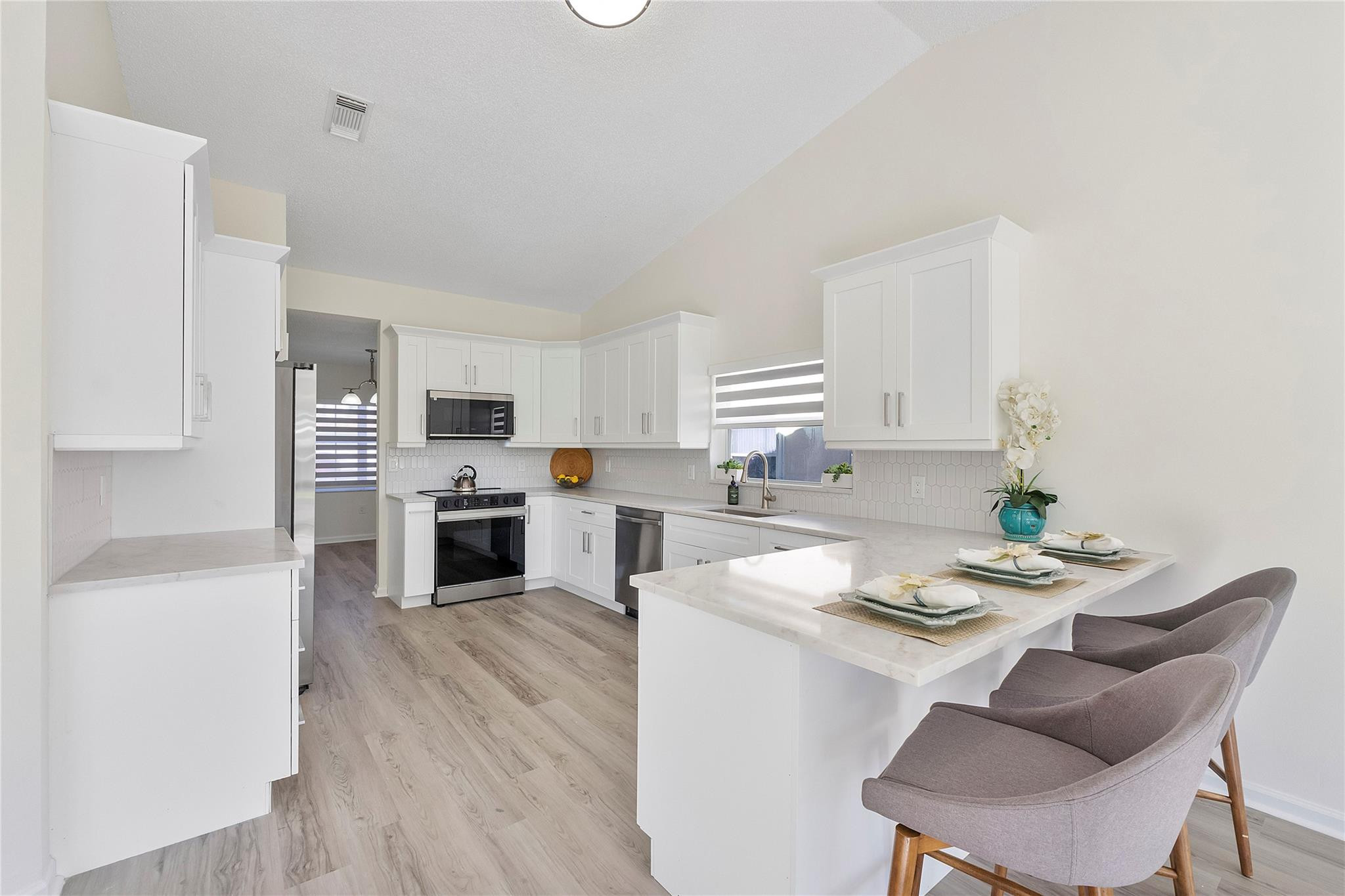 131 NW 187th Pembroke Pines, FL 33029