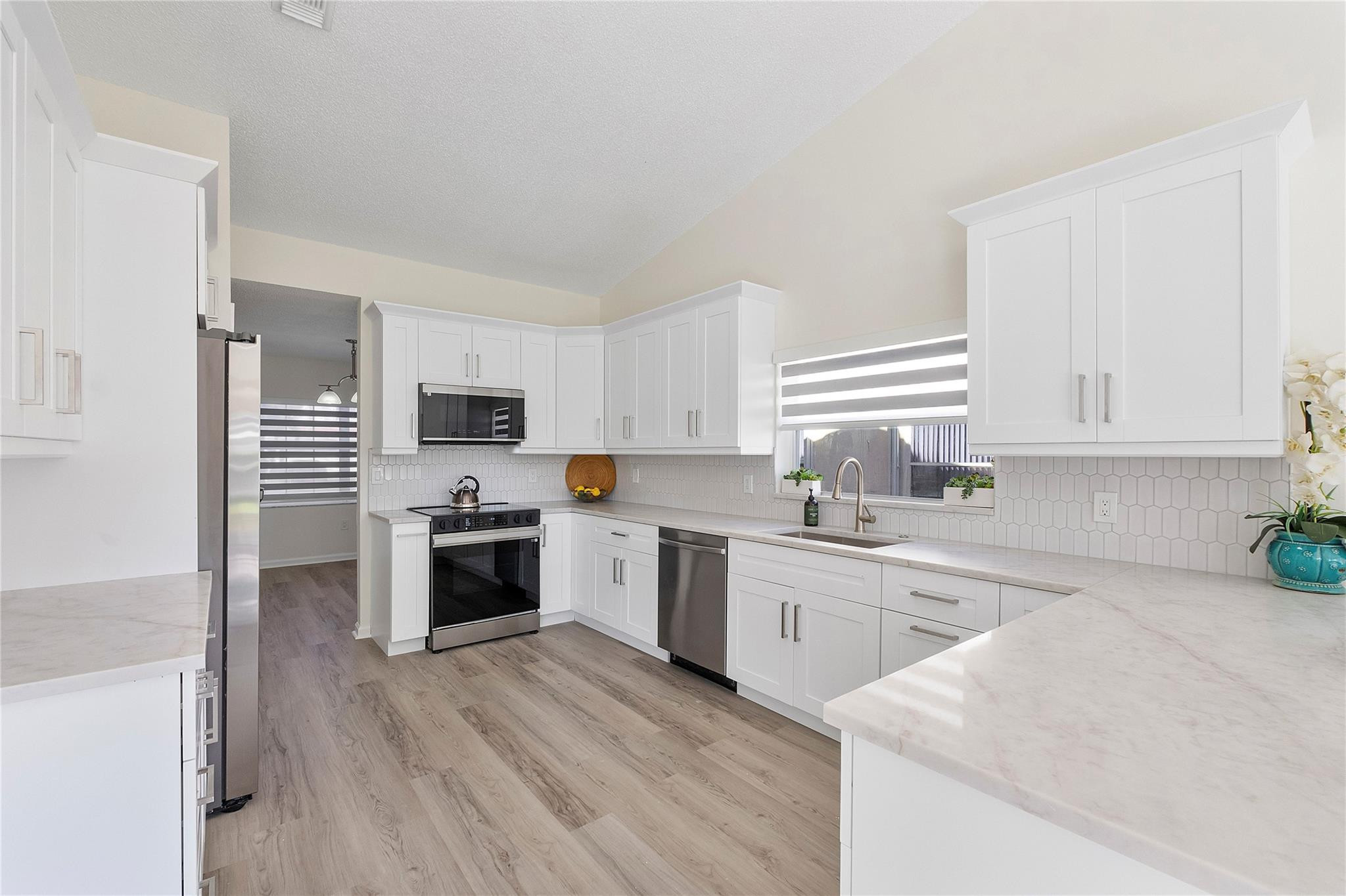 131 NW 187th Pembroke Pines, FL 33029