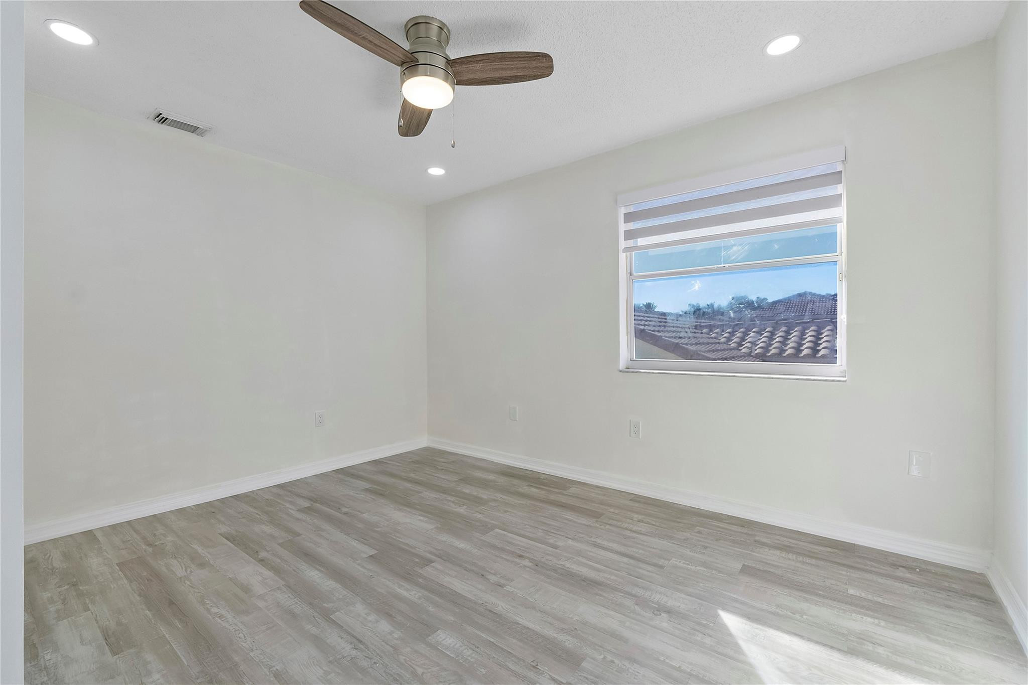 131 NW 187th Pembroke Pines, FL 33029