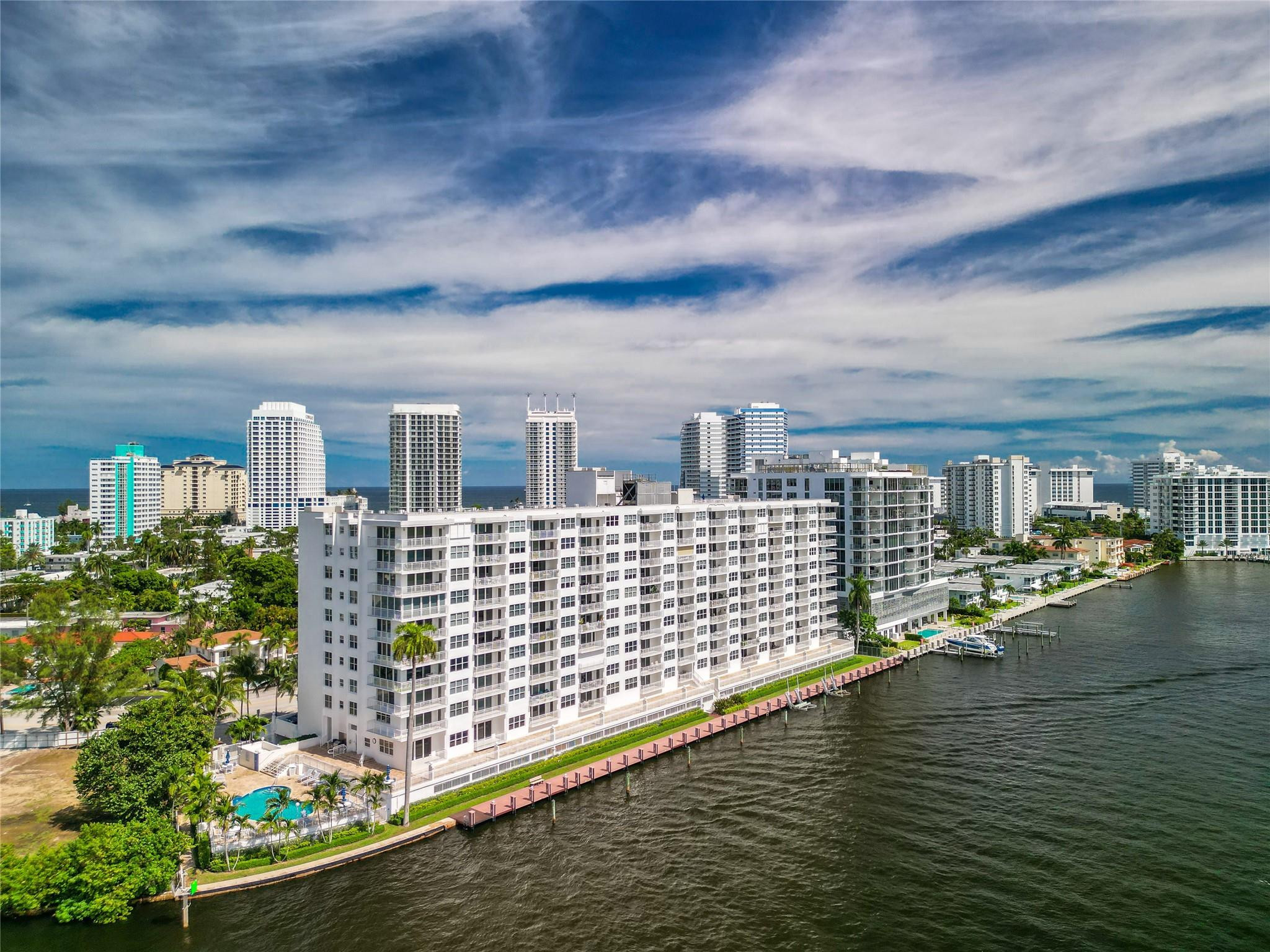 511 Bayshore #904 Fort Lauderdale, FL 33304