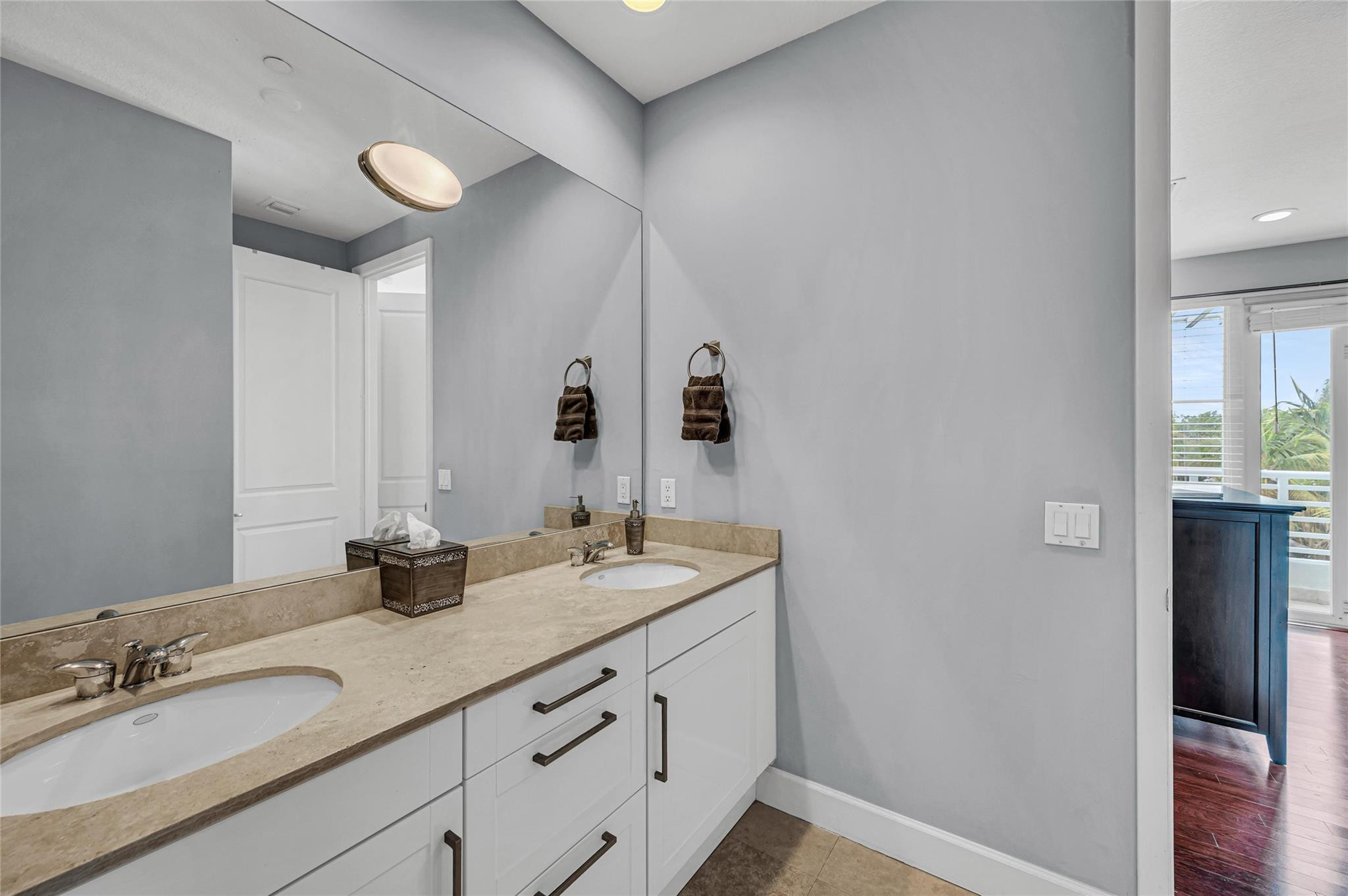 832 N Victoria Park #832 Fort Lauderdale, FL 33304