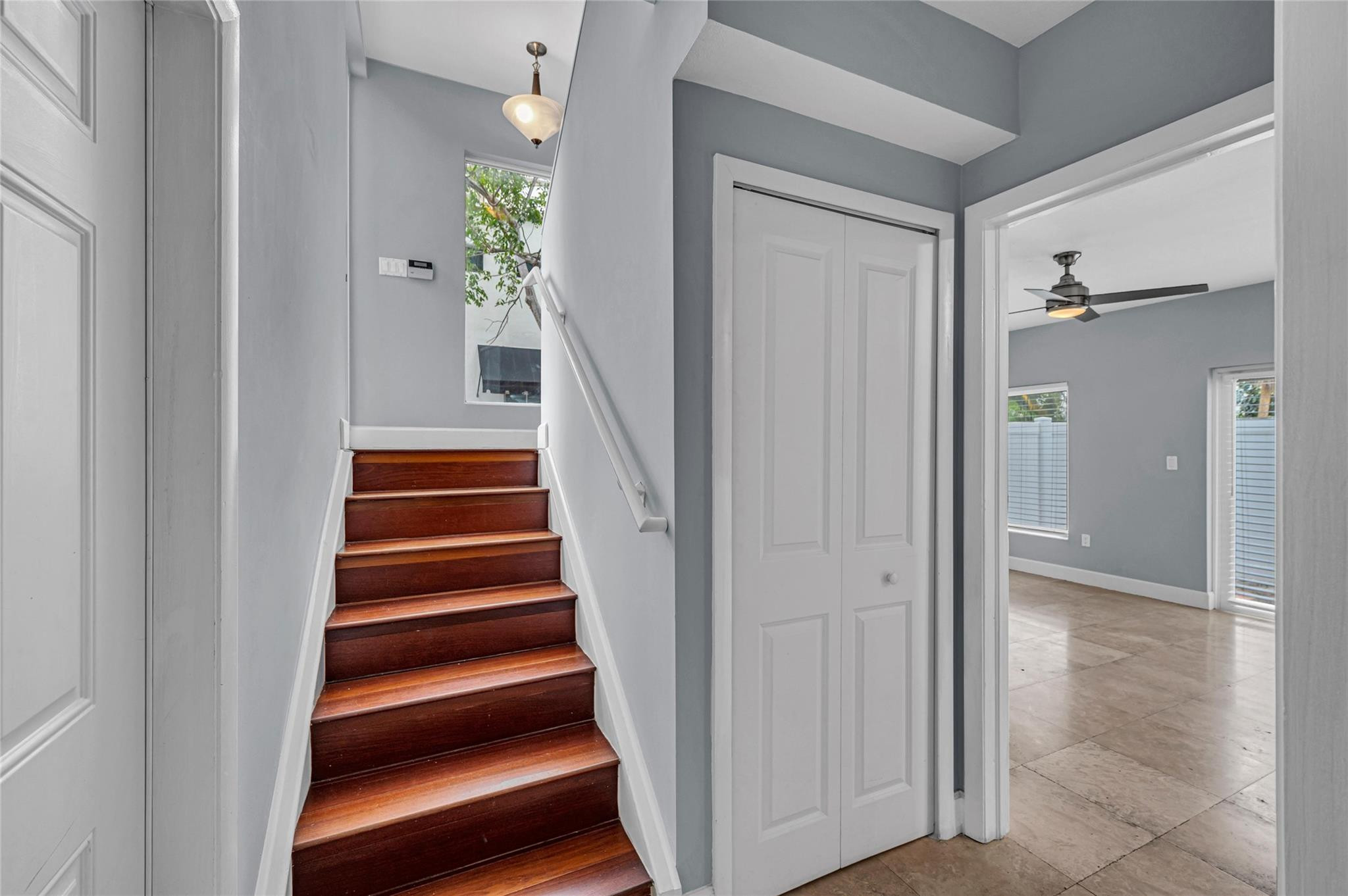 832 N Victoria Park #832 Fort Lauderdale, FL 33304