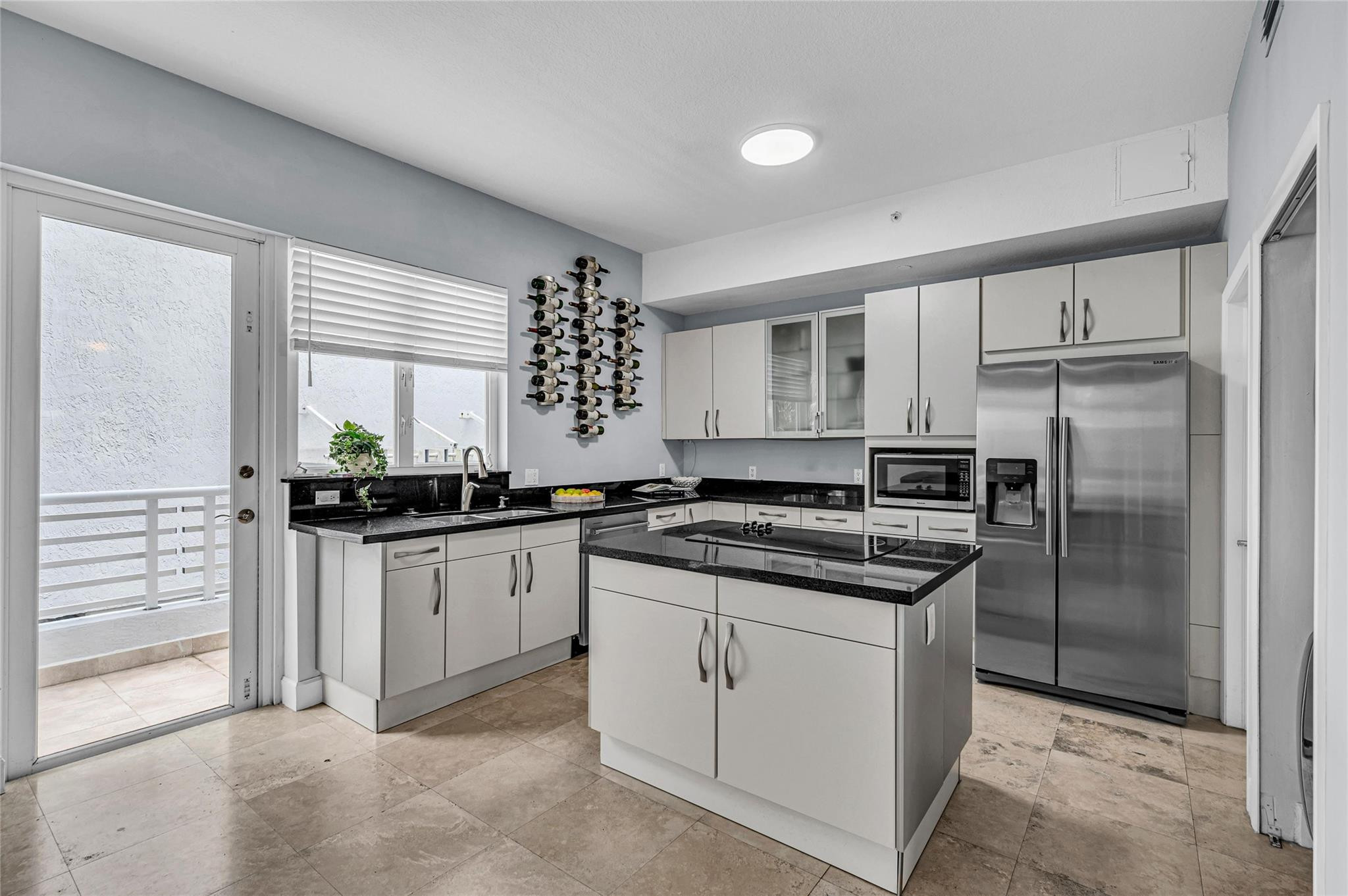 832 N Victoria Park #832 Fort Lauderdale, FL 33304