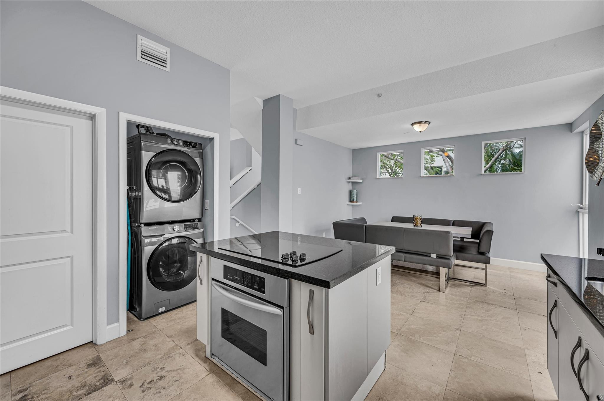 832 N Victoria Park #832 Fort Lauderdale, FL 33304