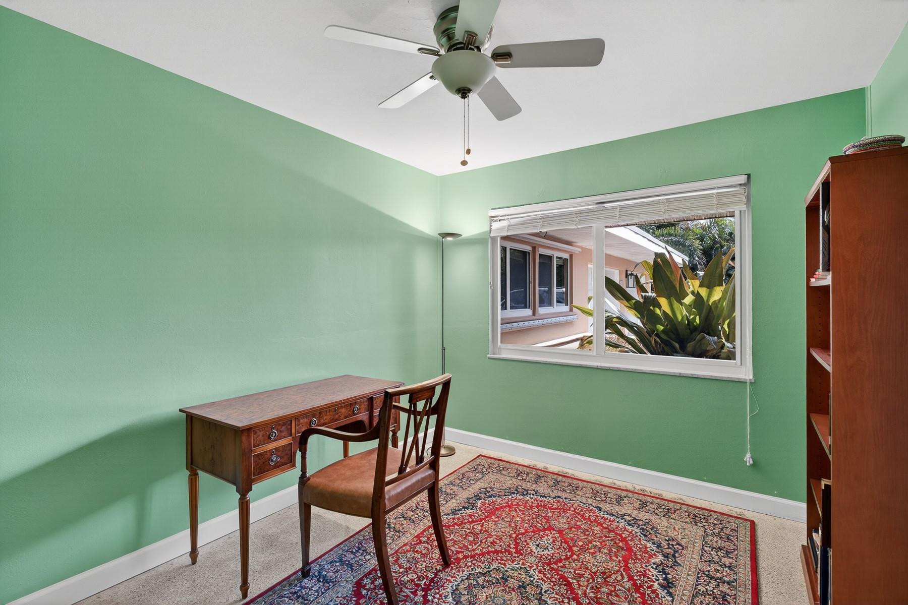 547 E Causeway Vero Beach, FL 32963