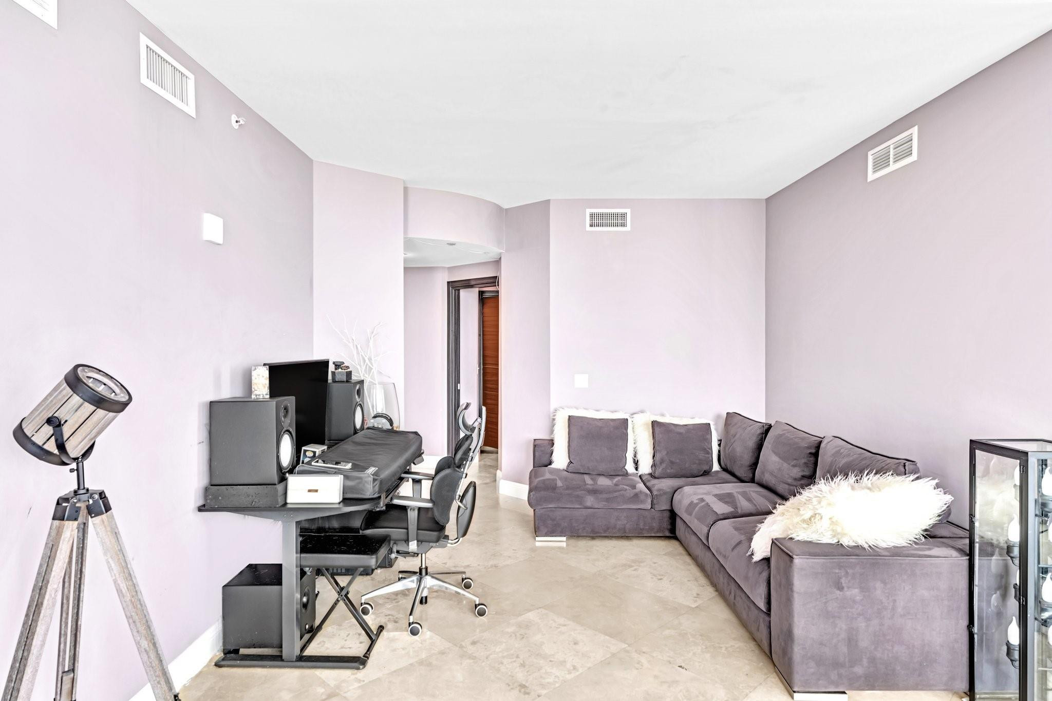 3131 NE 188th #2-1201 Aventura, FL 33180