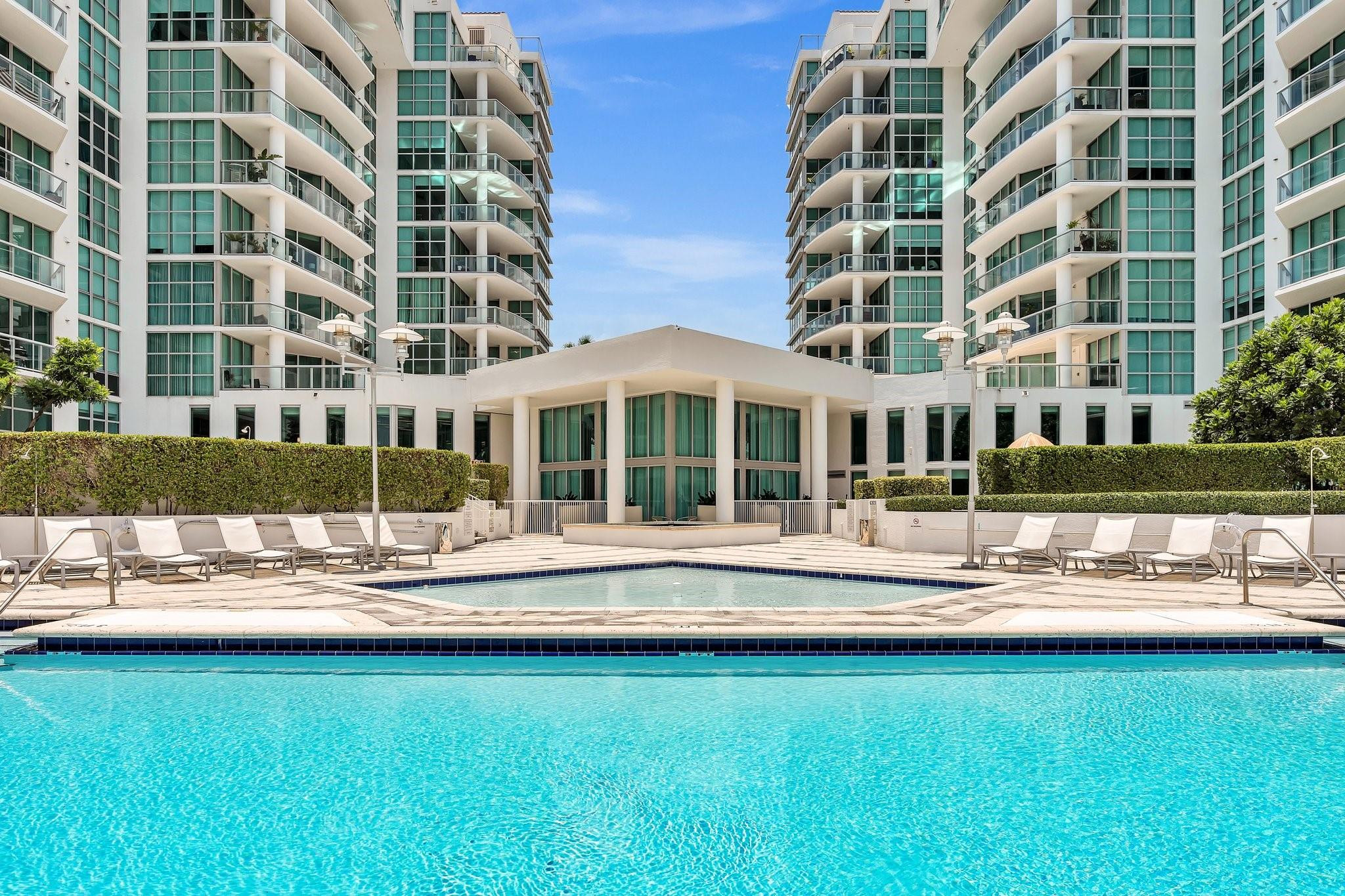 3131 NE 188th #2-1201 Aventura, FL 33180