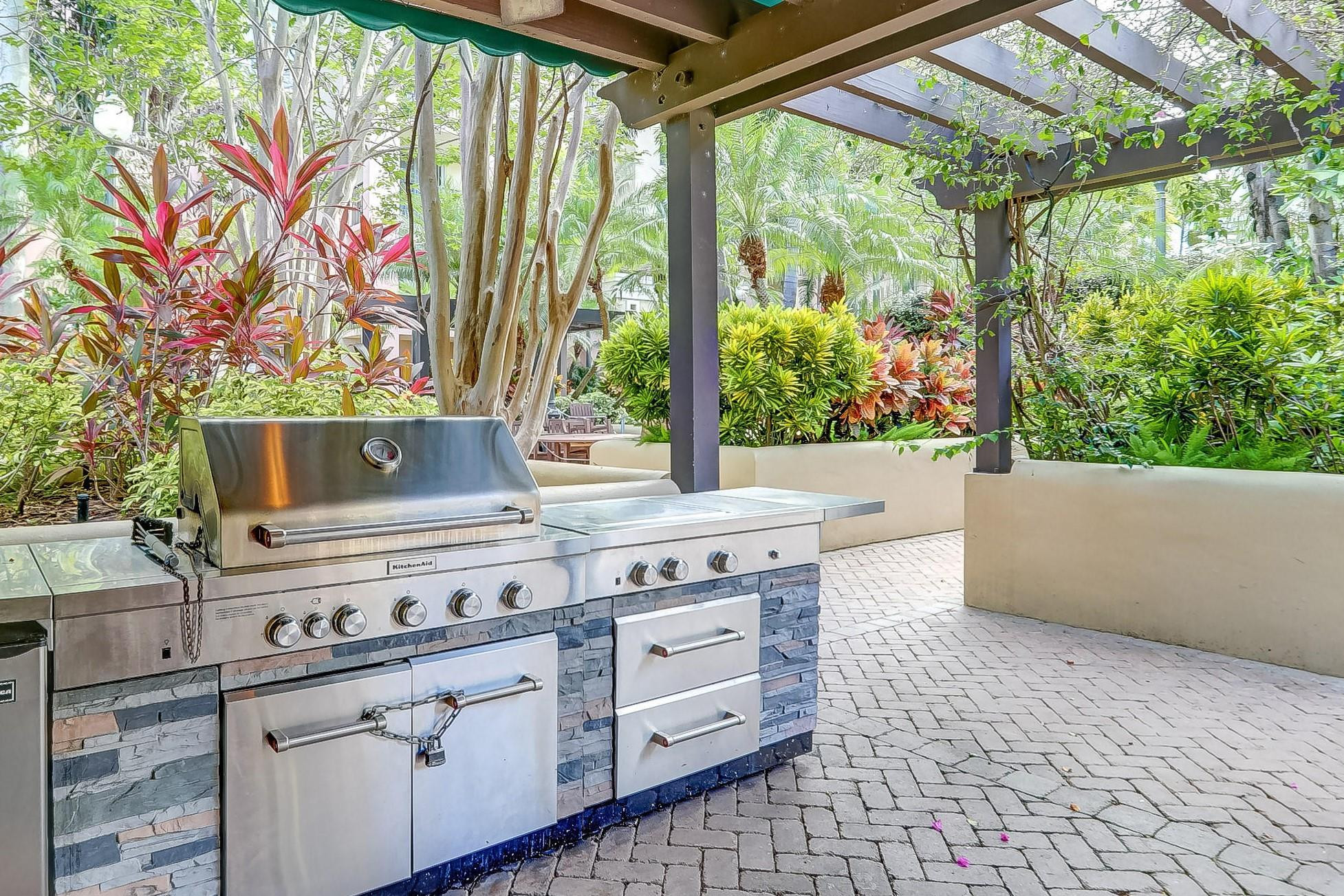 520 SE 5th #2406 Fort Lauderdale, FL 33301