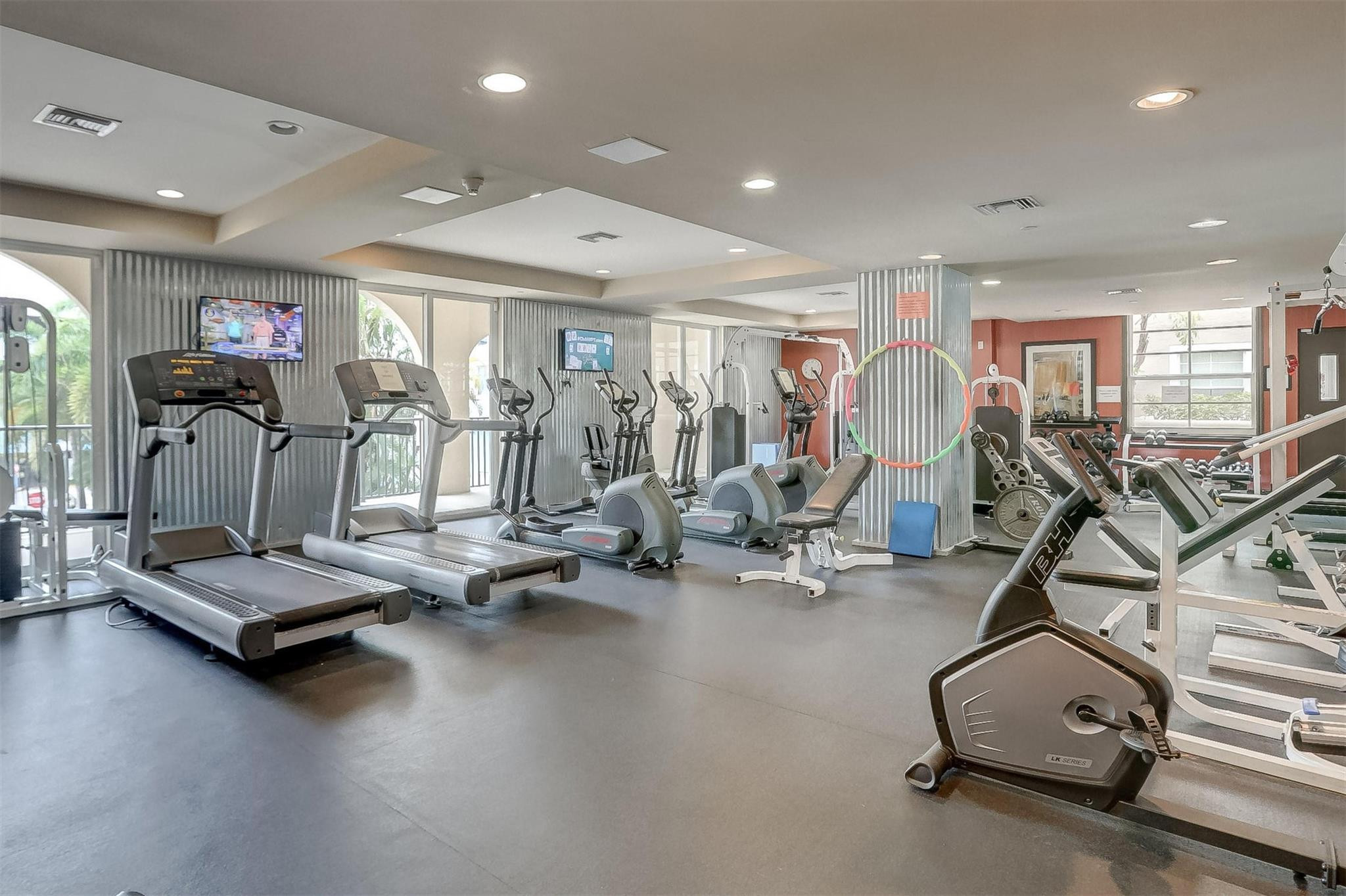 520 SE 5th #2406 Fort Lauderdale, FL 33301