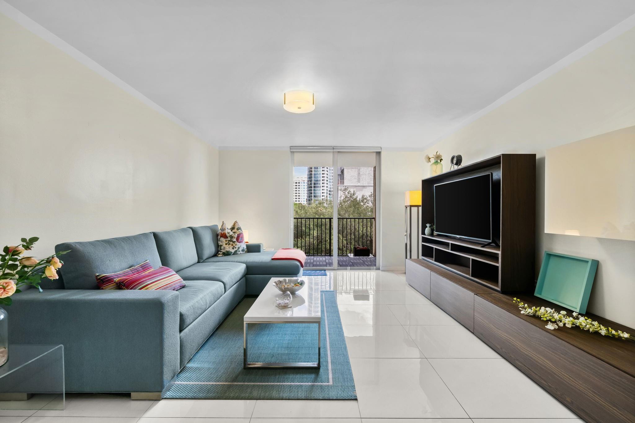 520 SE 5th #2406 Fort Lauderdale, FL 33301