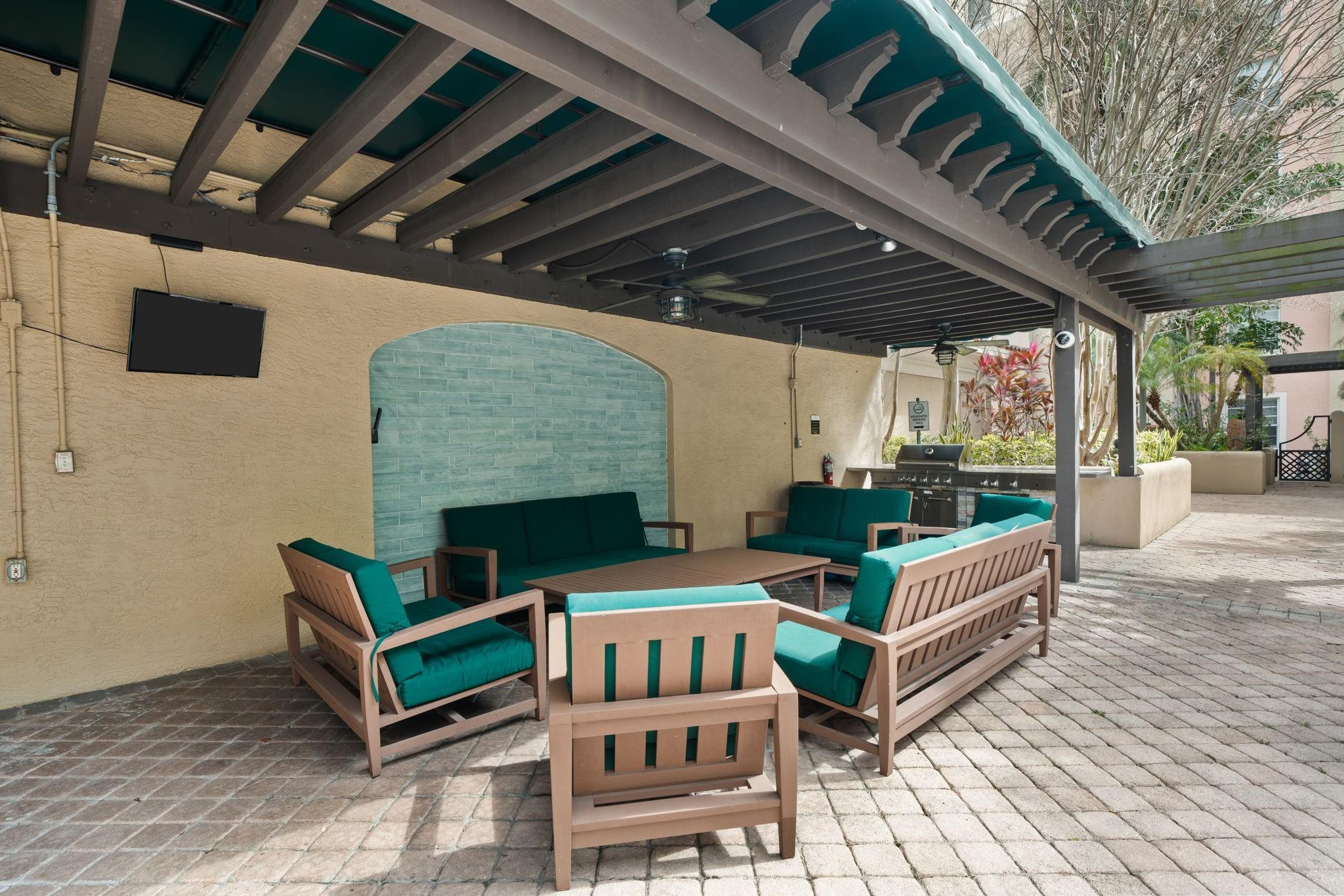 520 SE 5th #2406 Fort Lauderdale, FL 33301