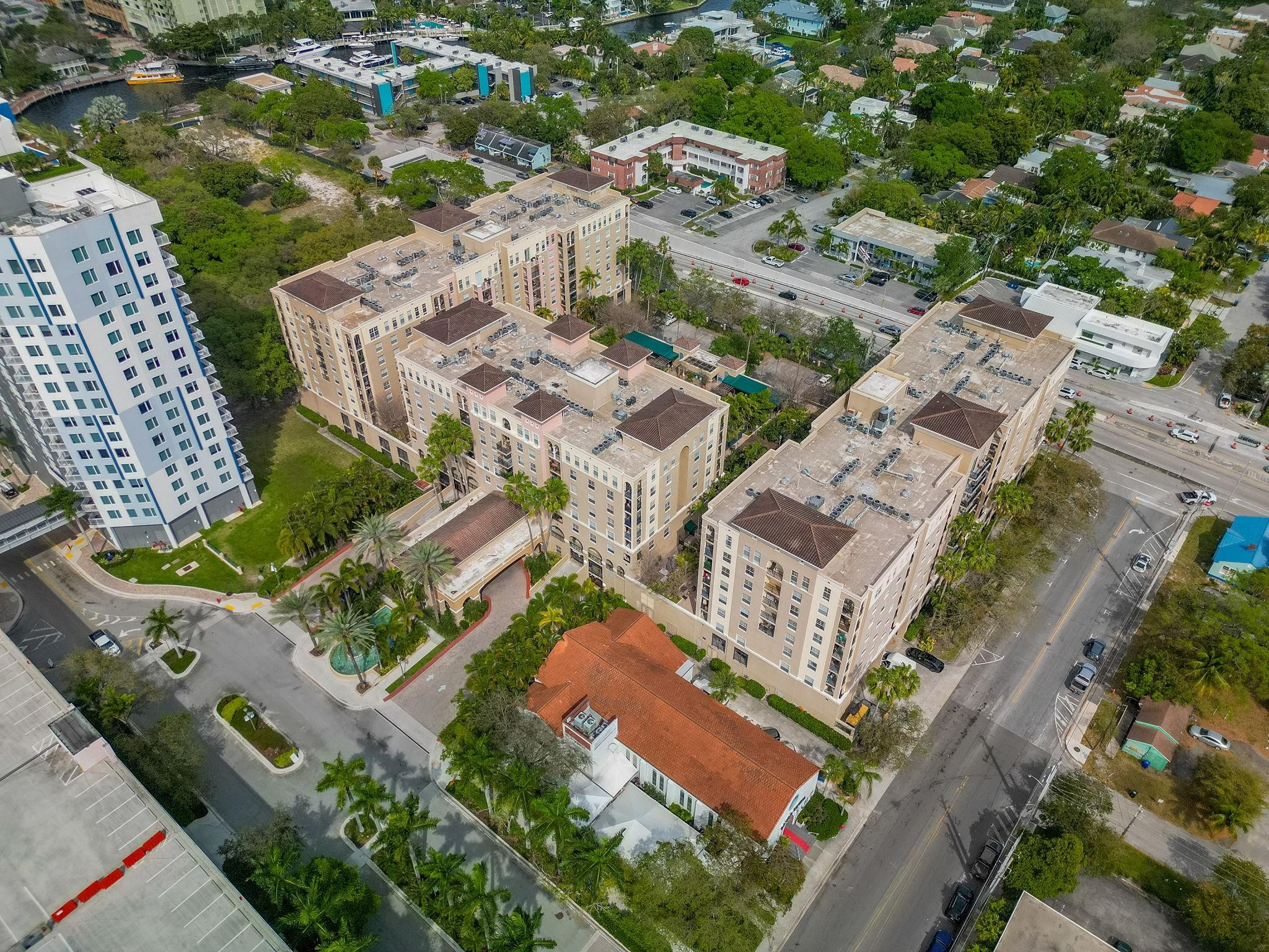 520 SE 5th #2406 Fort Lauderdale, FL 33301