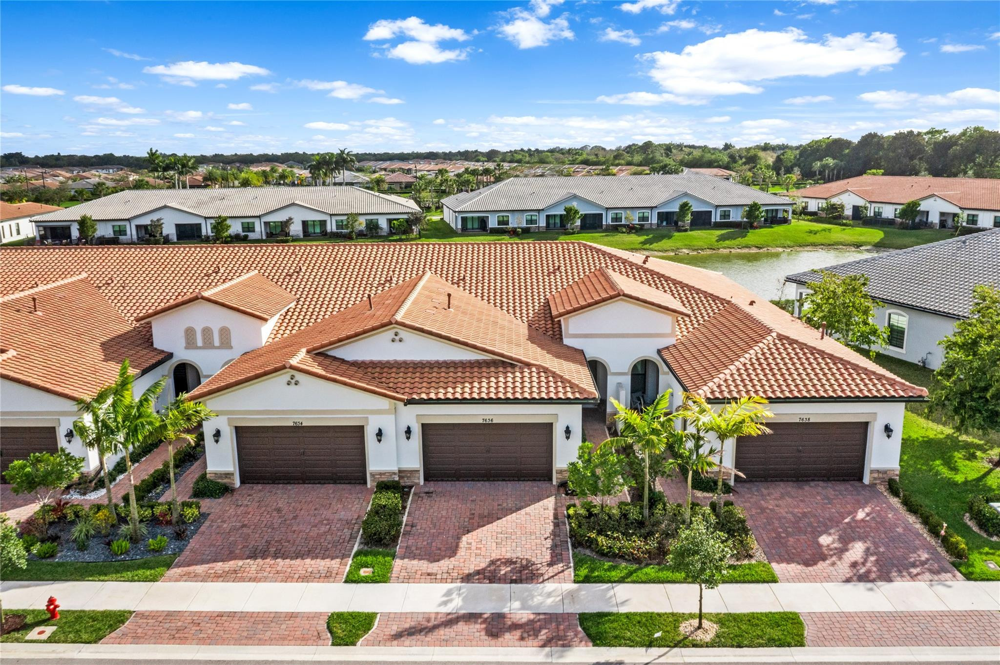 7636 N Blue Spg #7636