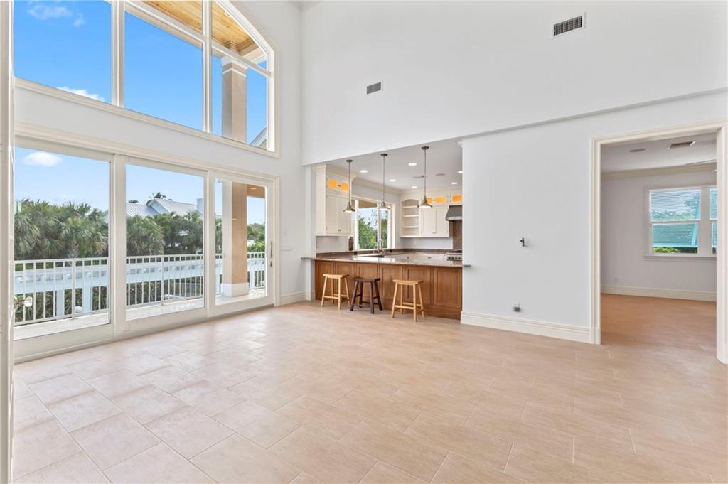 2275 Genesea Ln Vero Beach, FL 32963