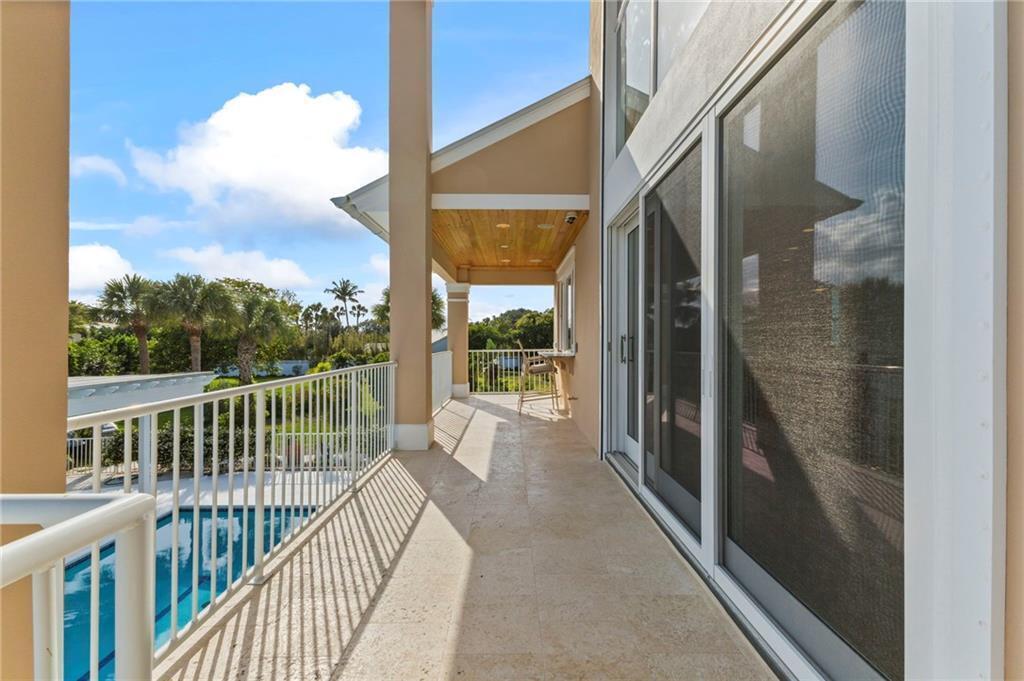 2275 Genesea Ln Vero Beach, FL 32963