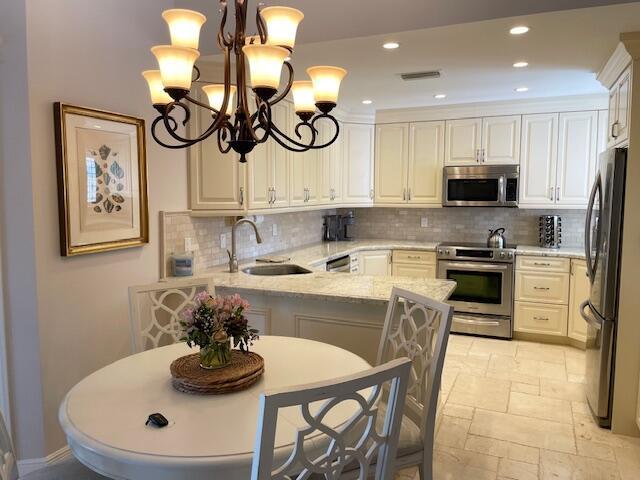 2502 Fairway Dr Jupiter, FL 33477