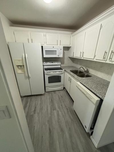 244 Windsor K #244