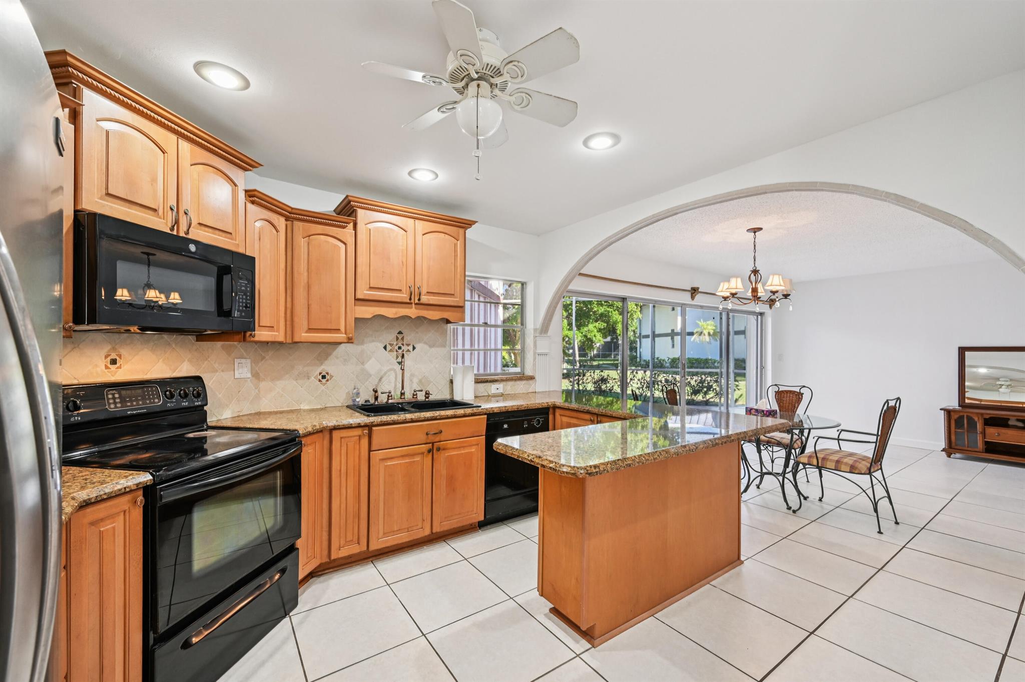 7 Greenway #111