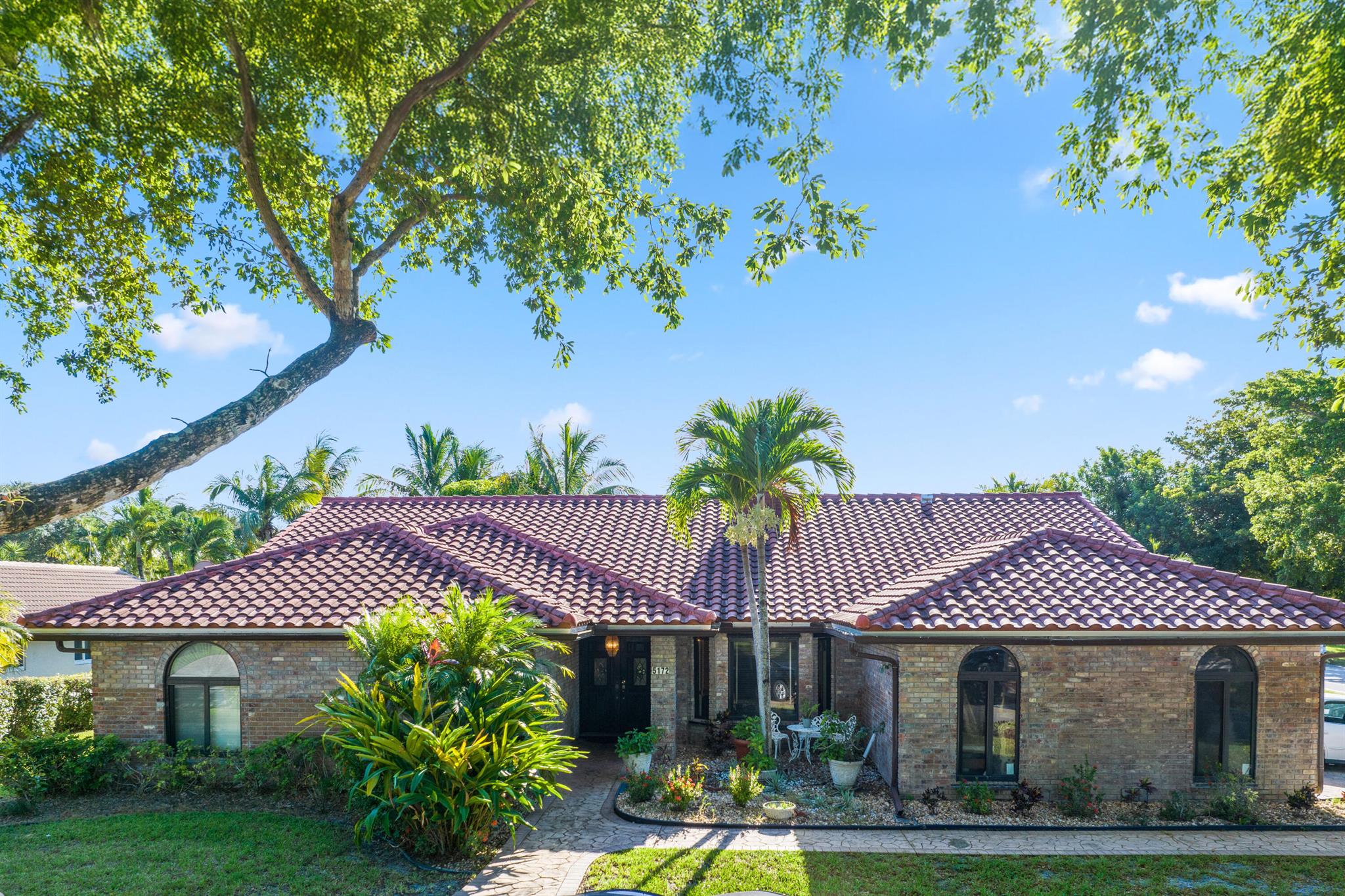 5172 NW 84th Rd