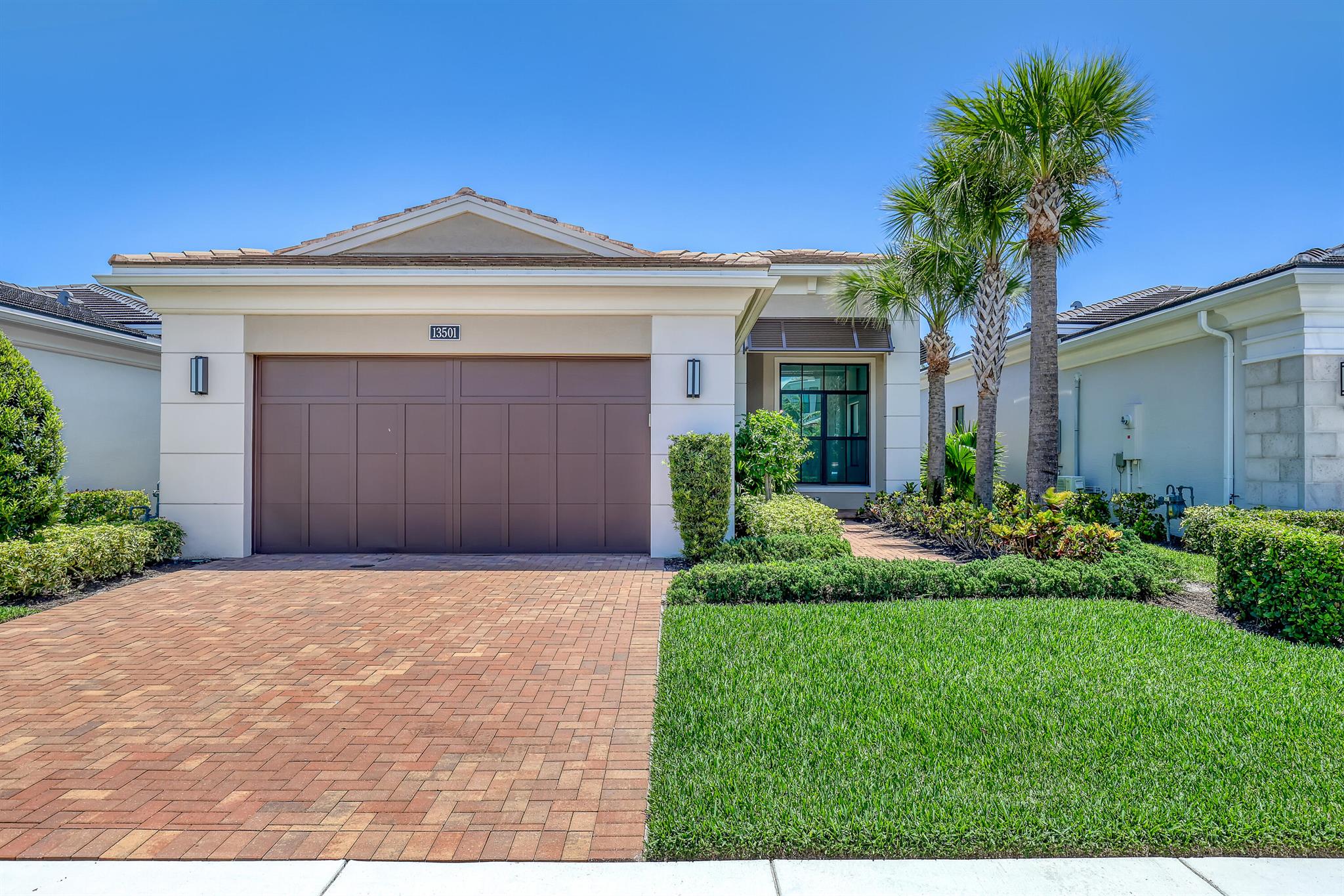 13501 Artisan Cir