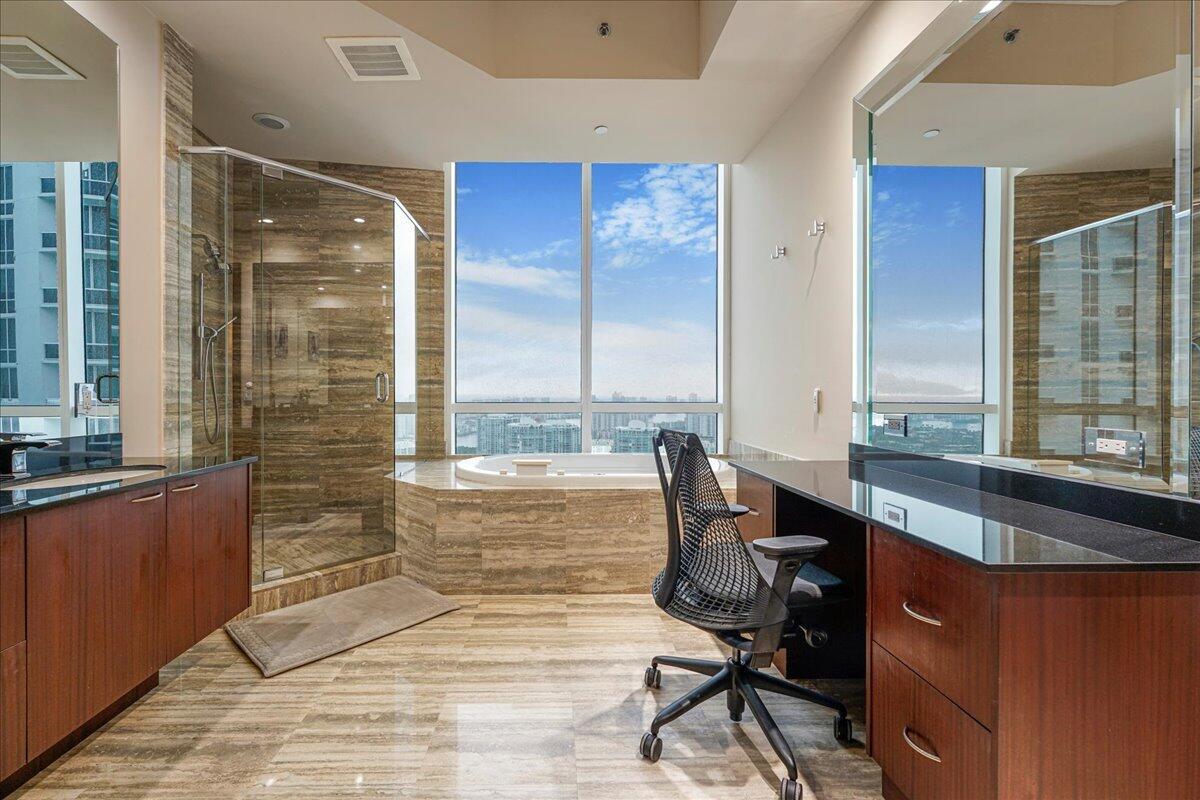 image Tdr Tower Ii Condo17