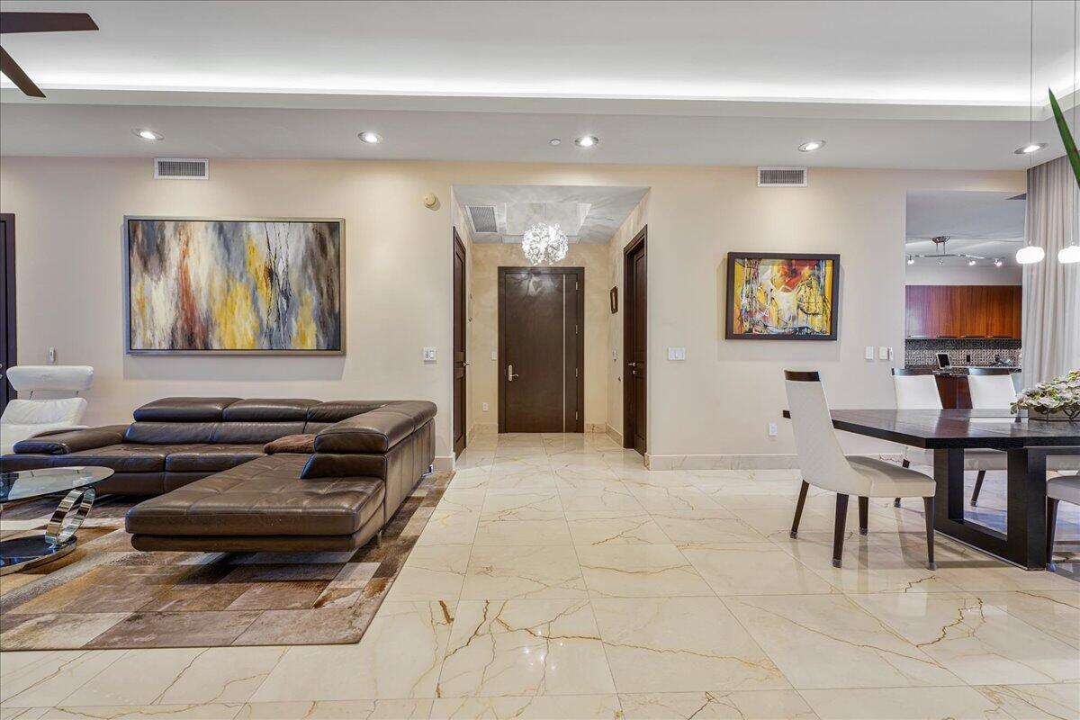 image Tdr Tower Ii Condo1