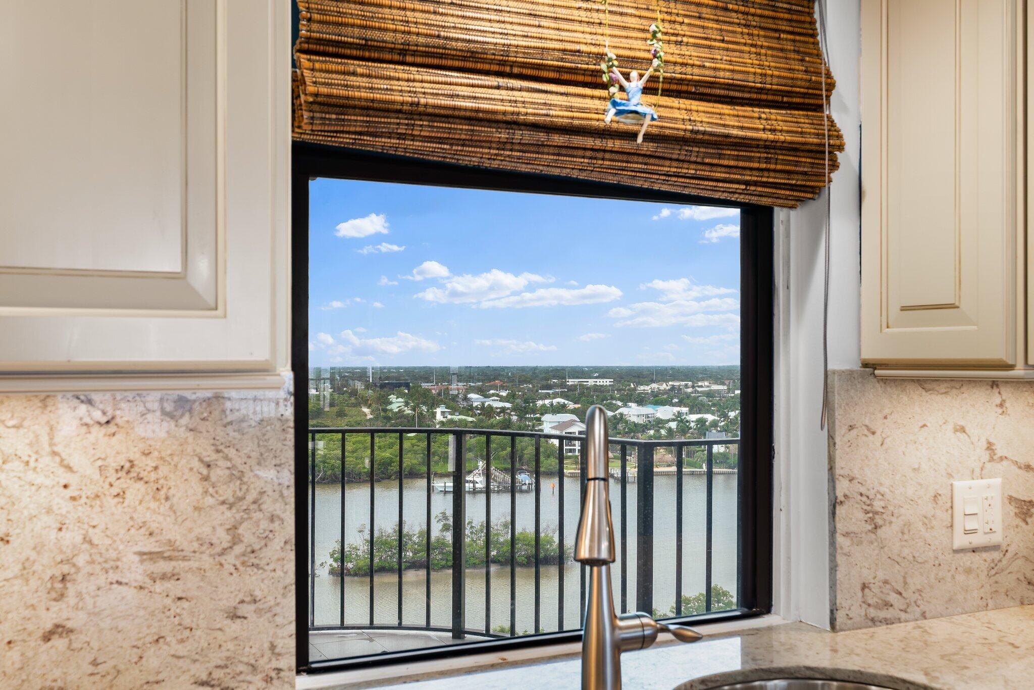 400 Beach Rd #Ph-C Tequesta, FL 33469