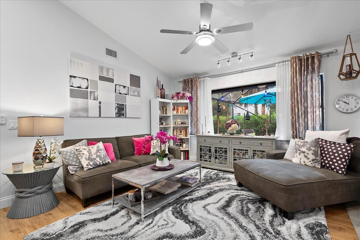 5900 Stonewood Ct Jupiter, FL 33458