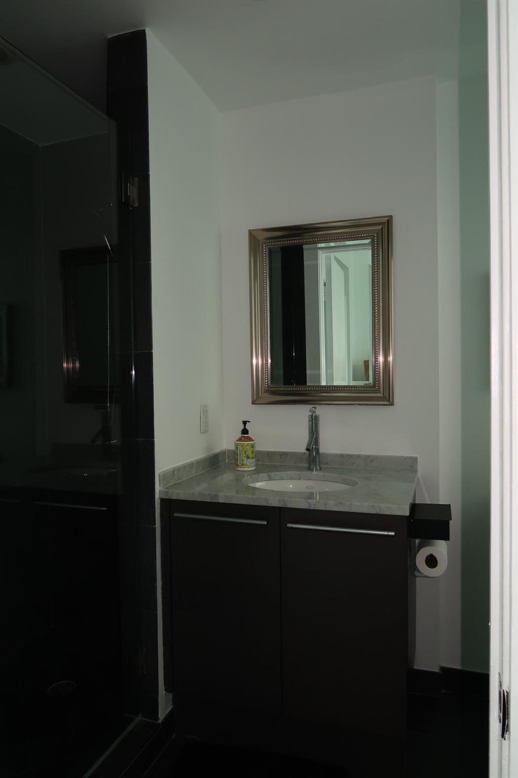 image 900 Biscayne Bay Condo12