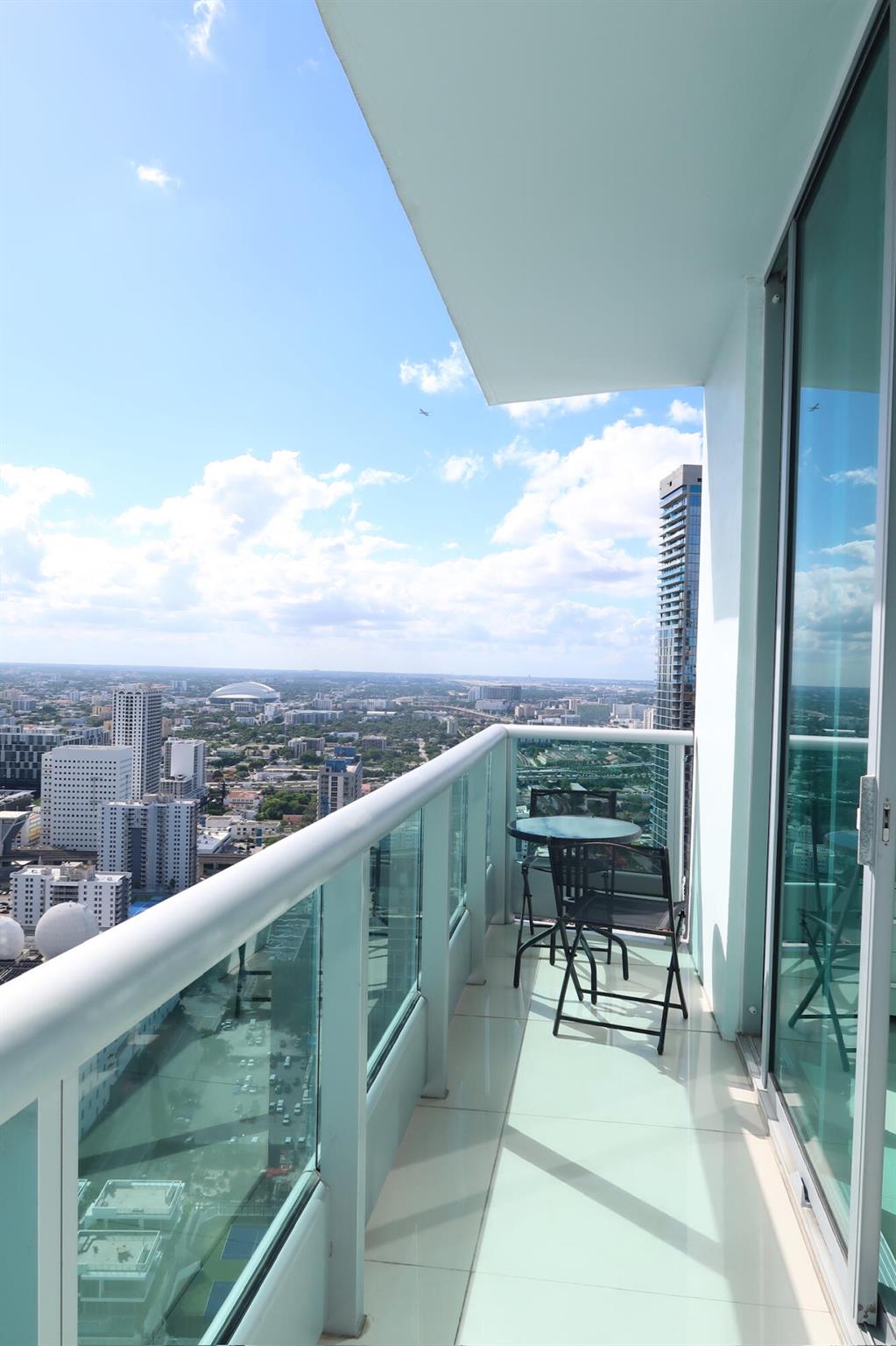 image 900 Biscayne Bay Condo15