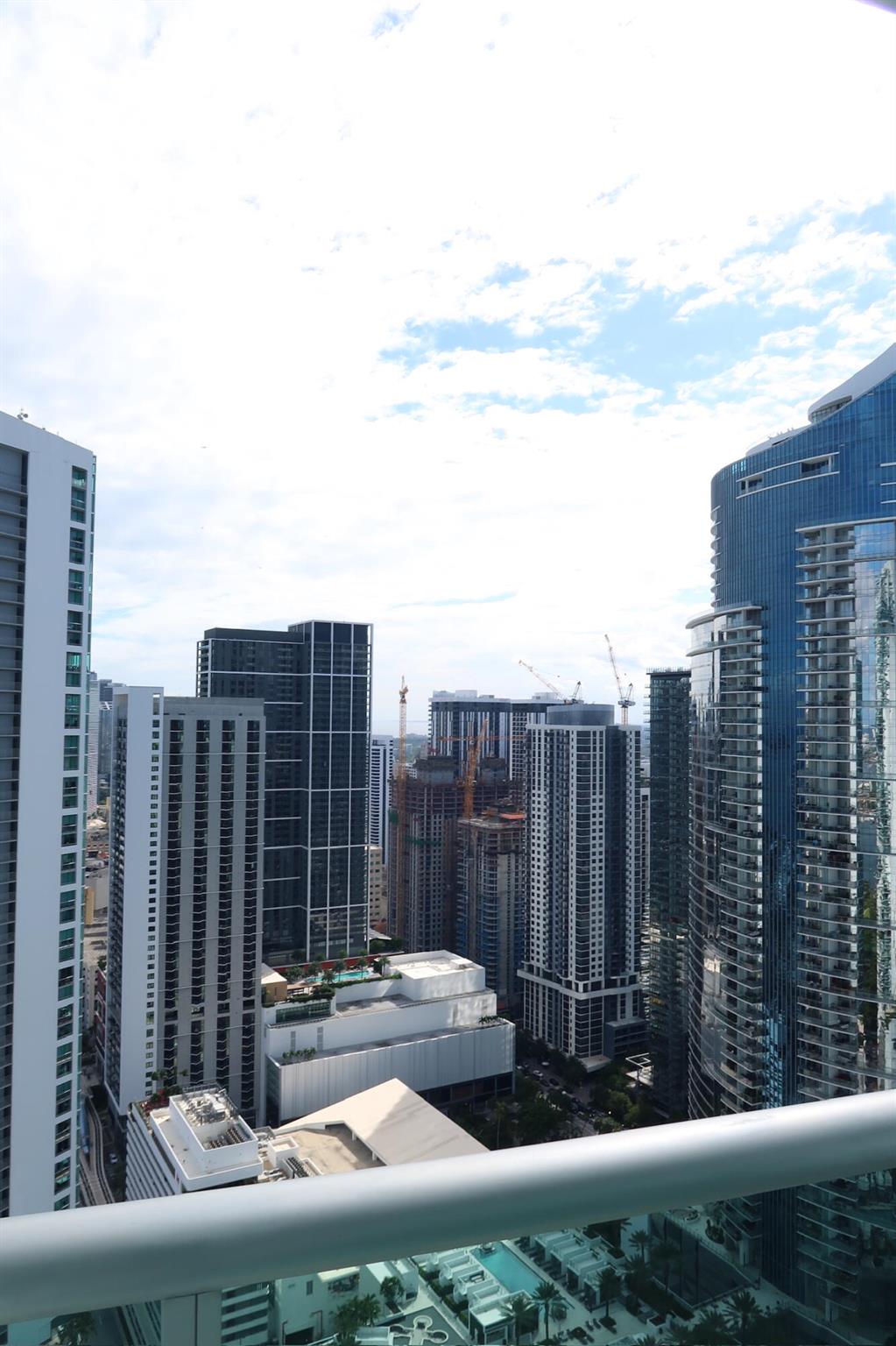 image 900 Biscayne Bay Condo16