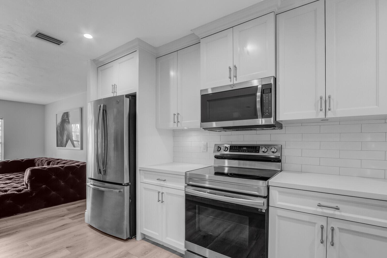 1 Beverly Rd Jupiter, FL 33469