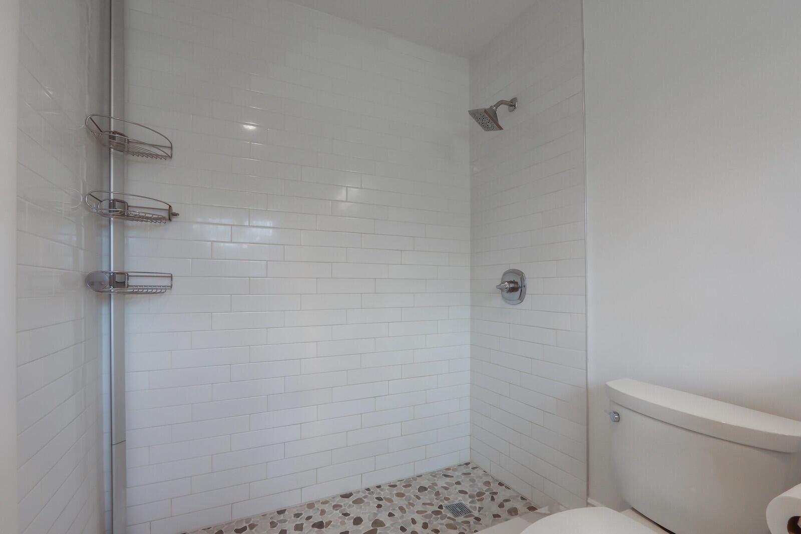 1 Beverly Rd Jupiter, FL 33469