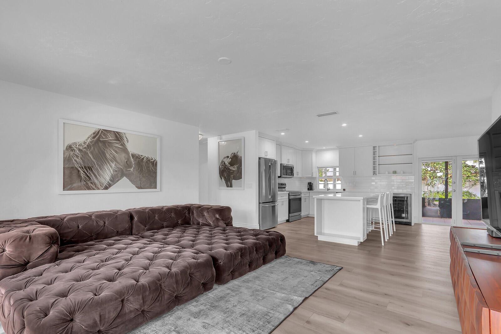 1 Beverly Rd Jupiter, FL 33469