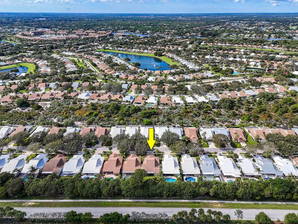 125 Sand Pine Jupiter, FL 33477