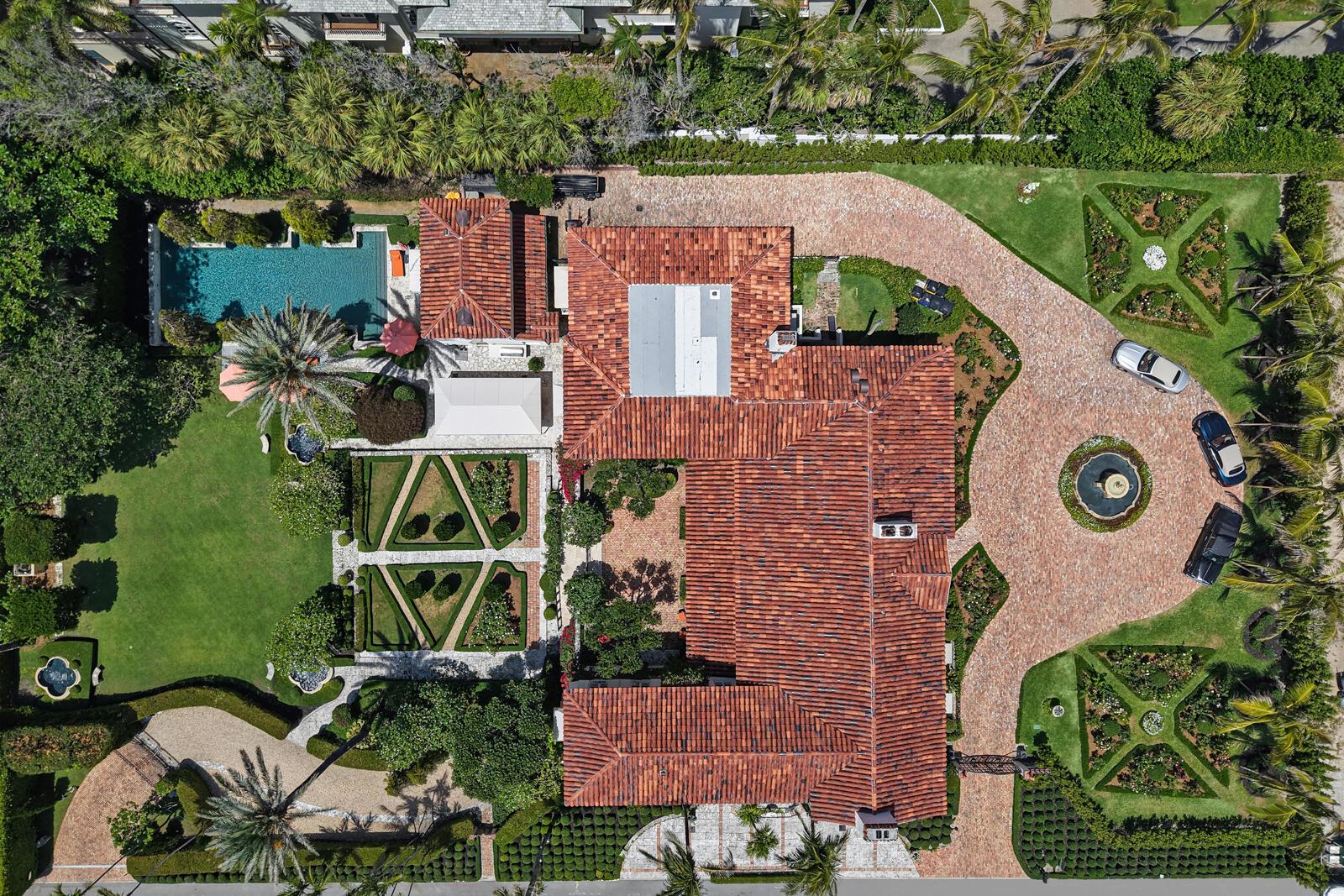 111 Via Del Lago Palm Beach, FL 33480