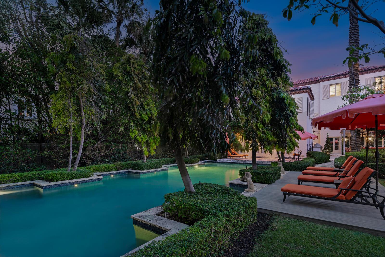 111 Via Del Lago Palm Beach, FL 33480