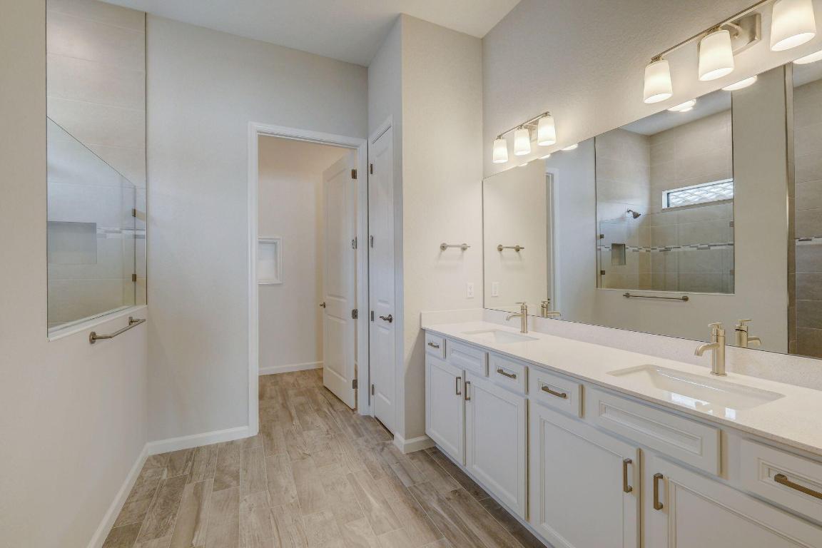 837 SE Courances Dr Port St Lucie, FL 34984