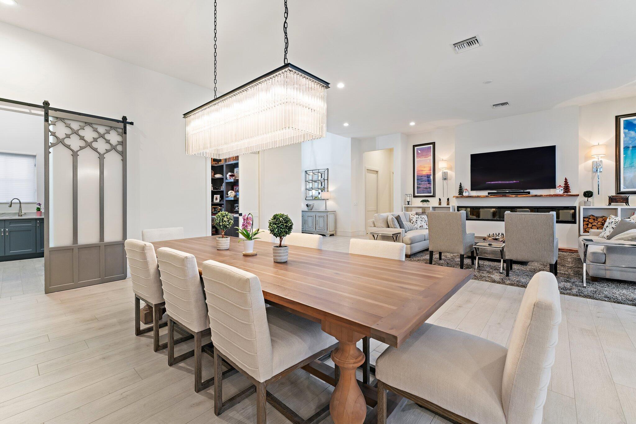 5255 Counter Play Palm Beach Gardens, FL 33418