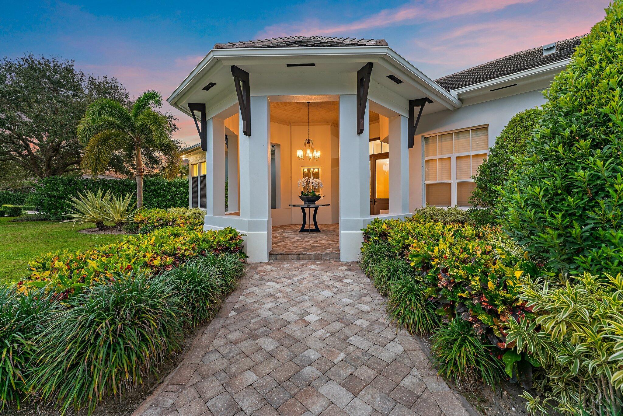 5255 Counter Play Palm Beach Gardens, FL 33418