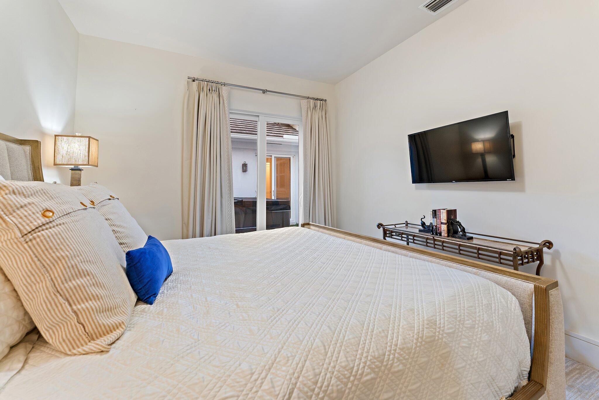 5255 Counter Play Palm Beach Gardens, FL 33418