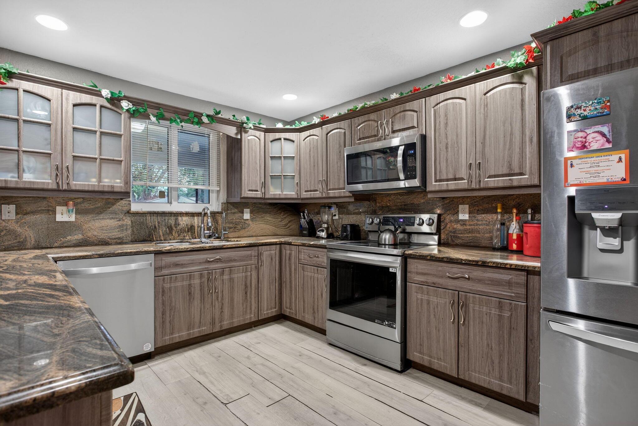 2636 NW 9th Ct Pompano Beach, FL 33069