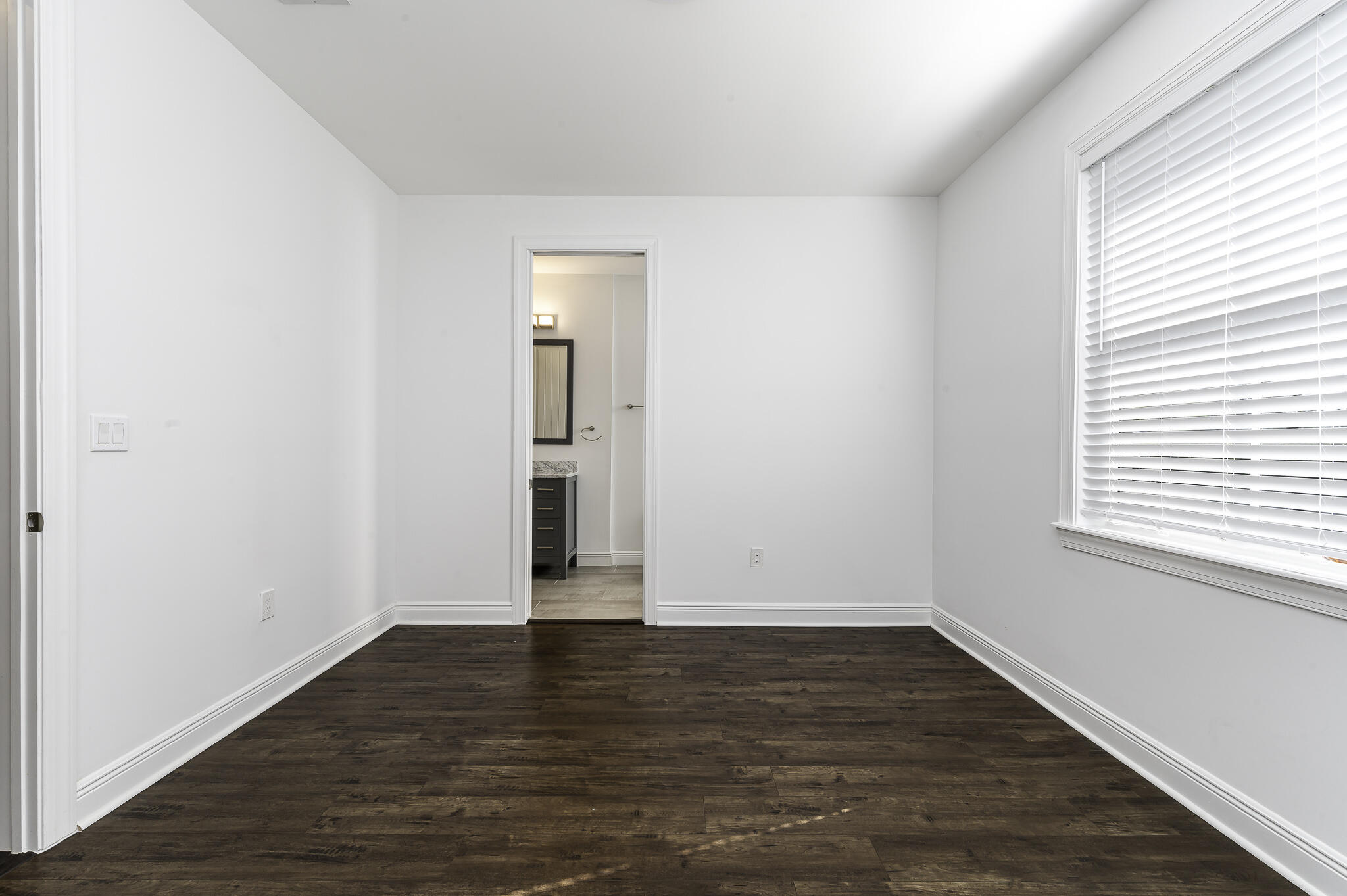 1031 NE 13th Fort Lauderdale, FL 33304