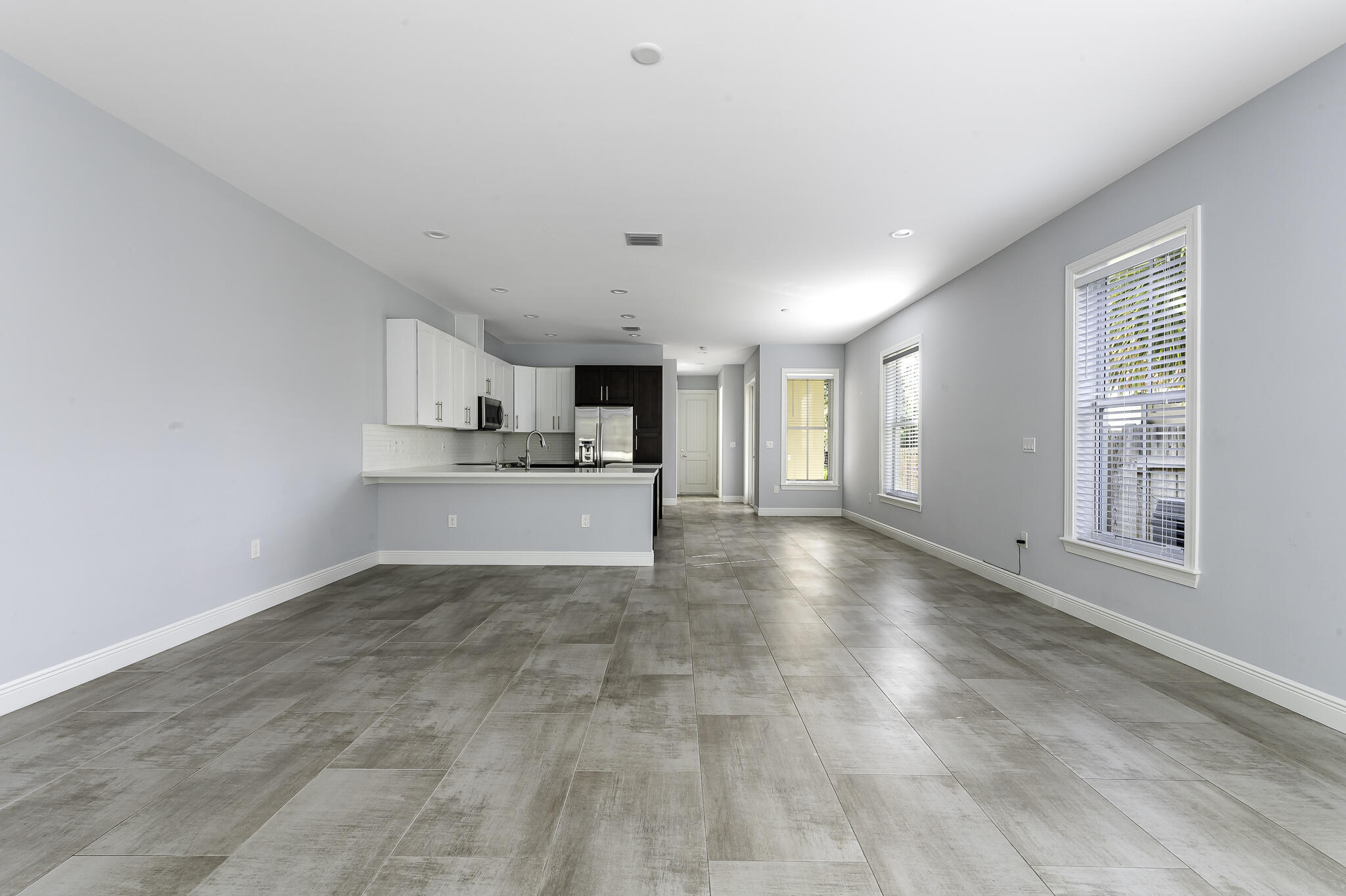 1031 NE 13th Fort Lauderdale, FL 33304