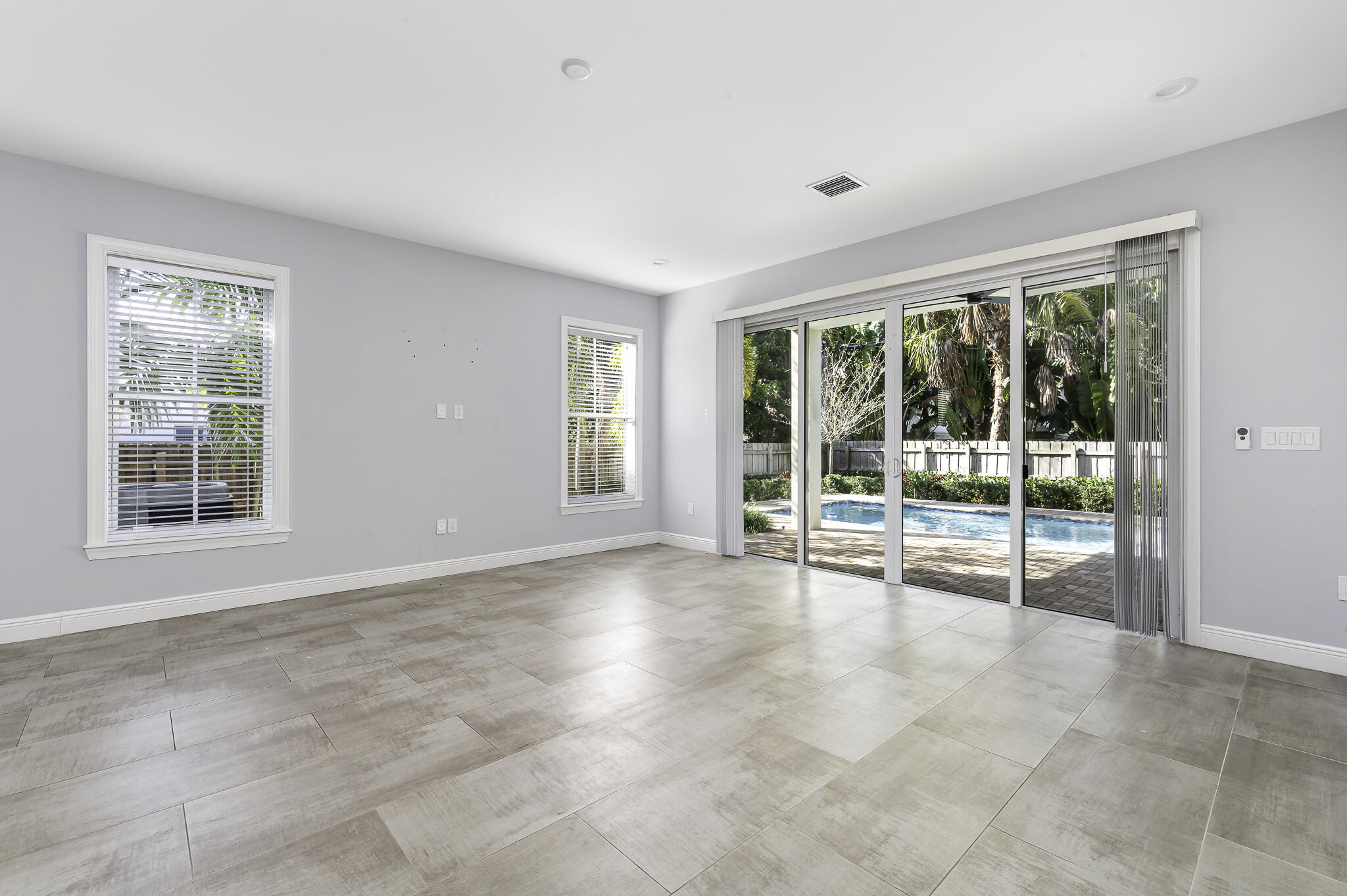 1031 NE 13th Fort Lauderdale, FL 33304