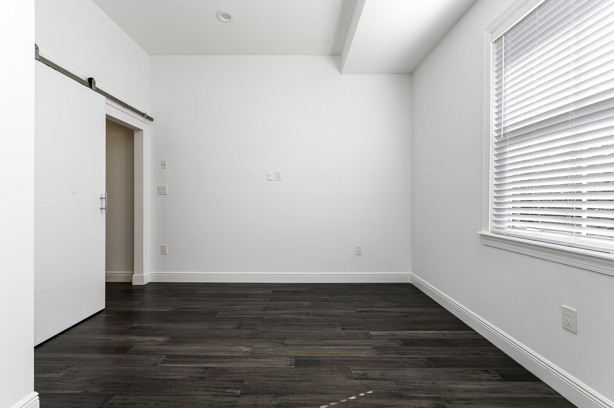 1031 NE 13th Fort Lauderdale, FL 33304