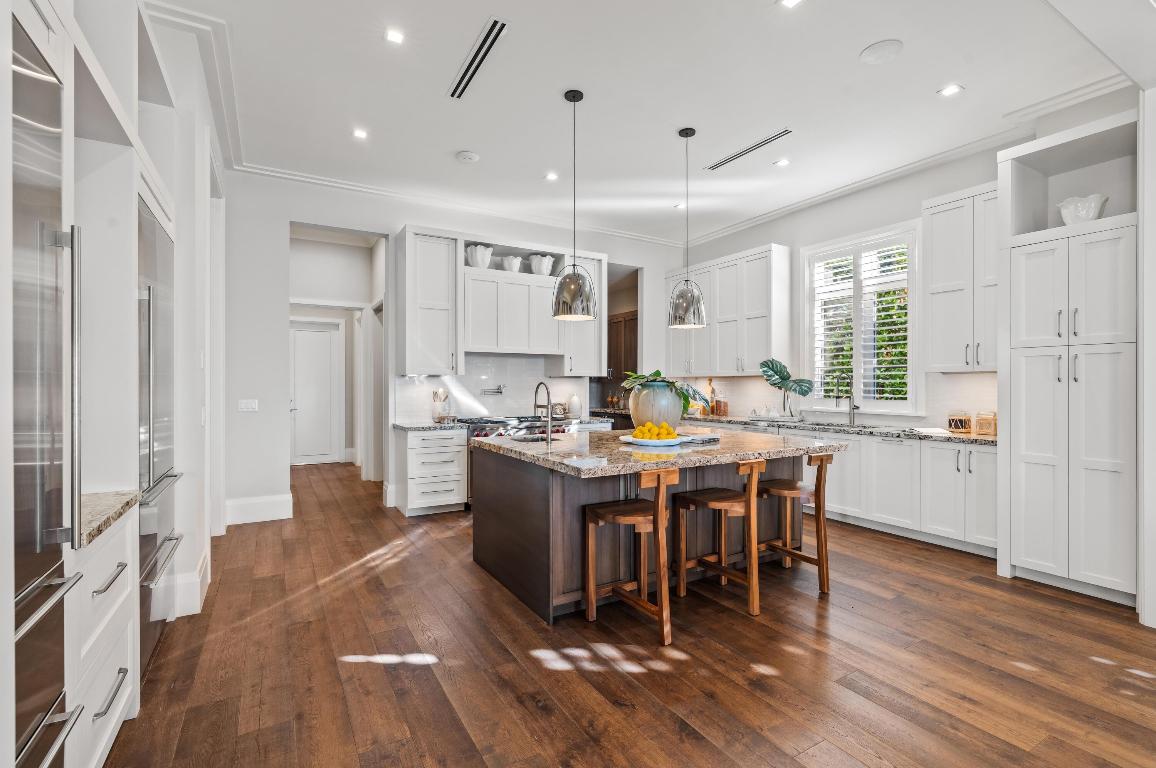 1002 Seasage Delray Beach, FL 33483