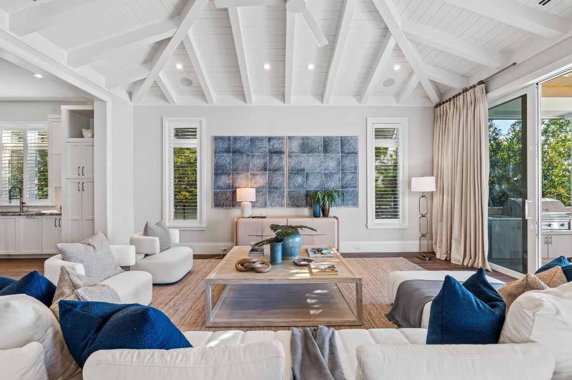 1002 Seasage Delray Beach, FL 33483